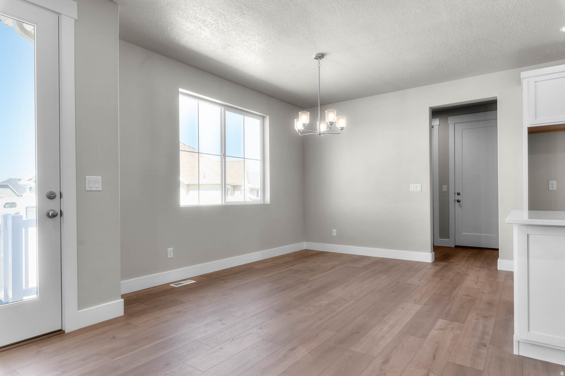 CRANEFIELD EST COLLECTION 1611 - Residential