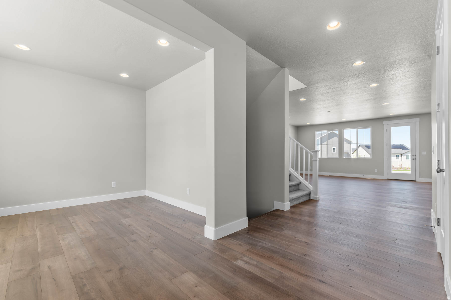 CRANEFIELD EST COLLECTION 1611 - Residential
