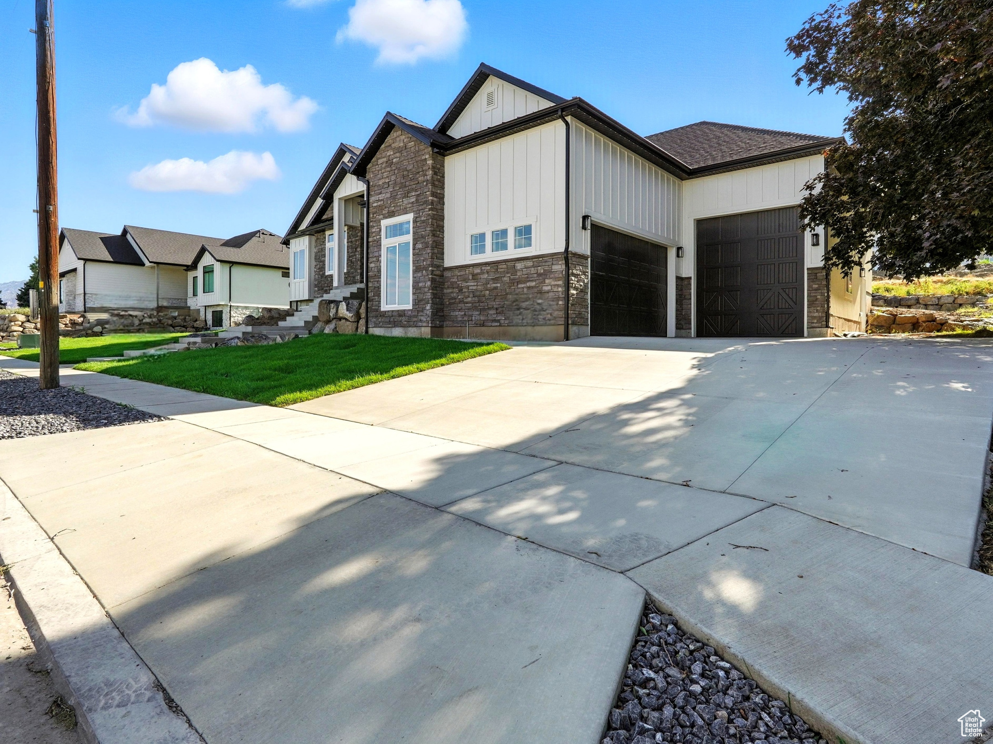 MOUNT PLEASANT - Residential