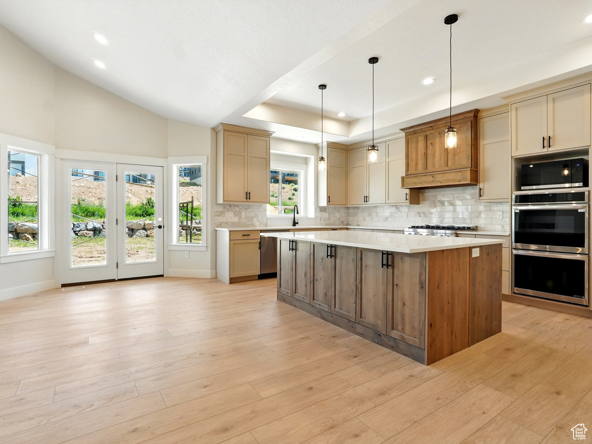 MOUNT PLEASANT - Residential