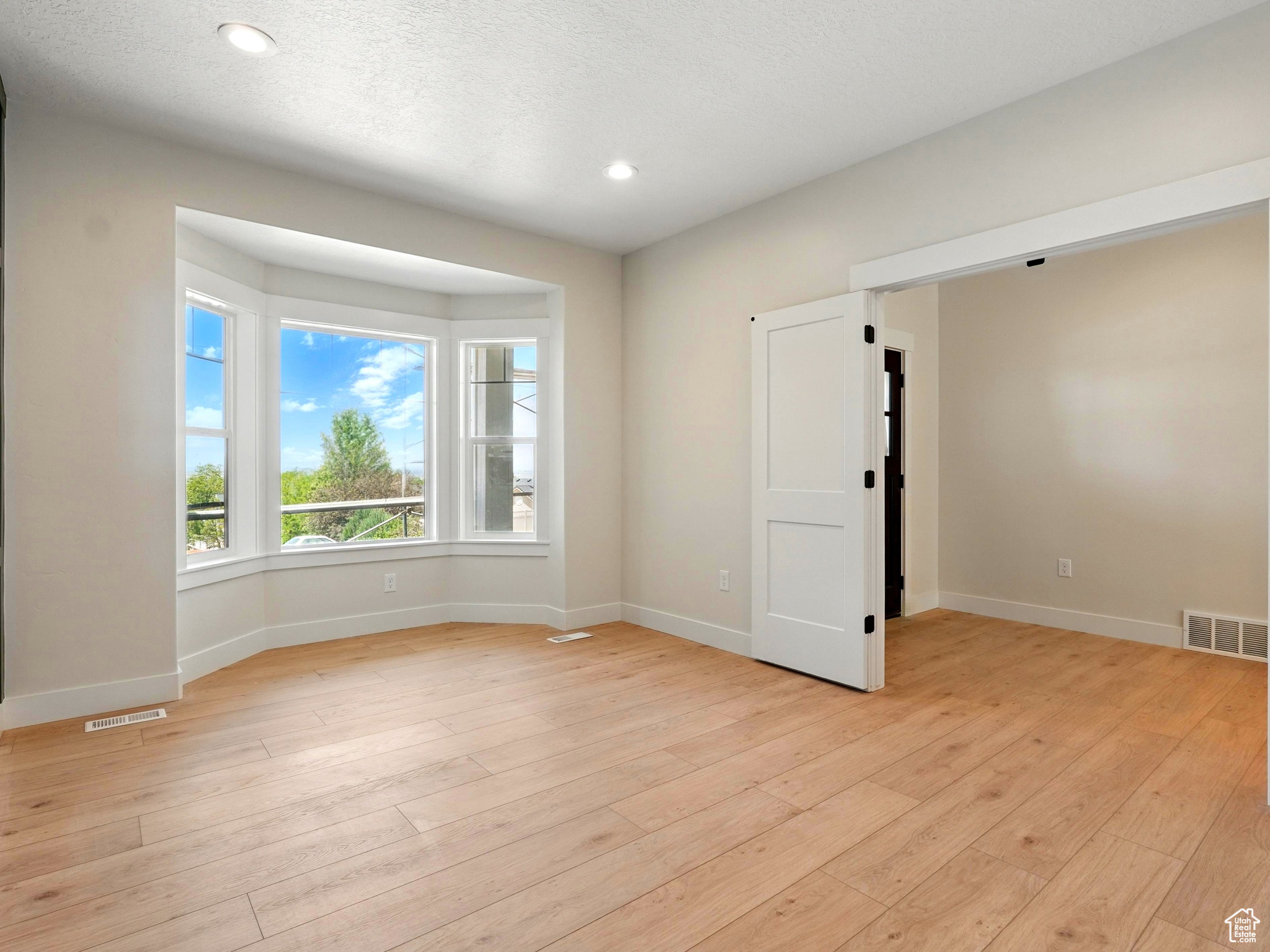 MOUNT PLEASANT - Residential
