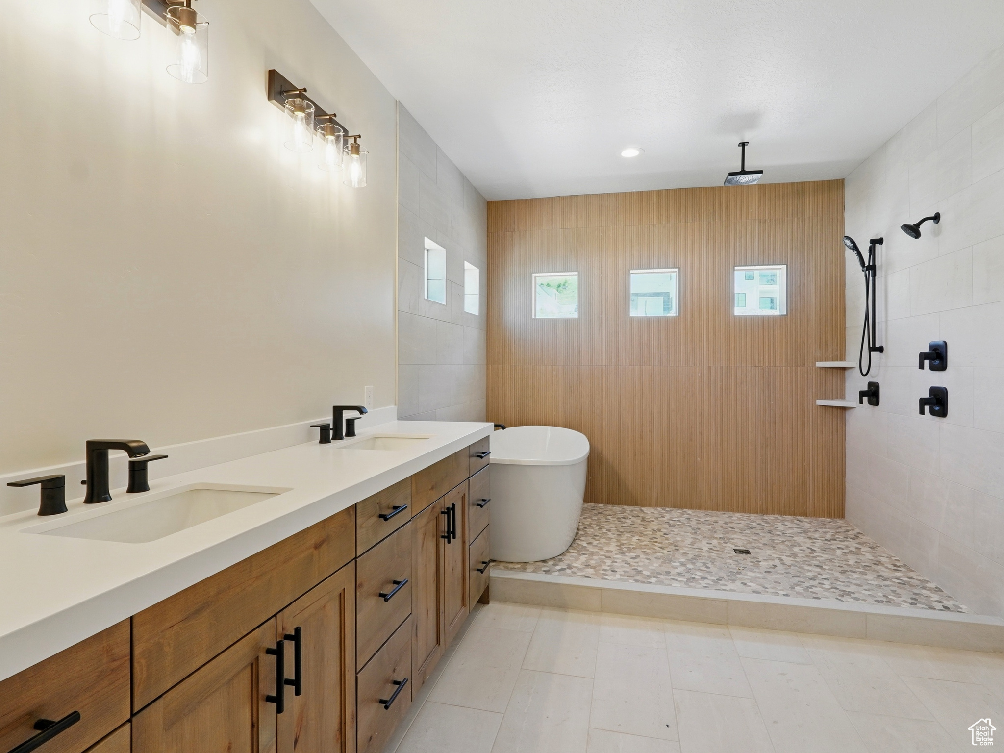 MOUNT PLEASANT - Residential
