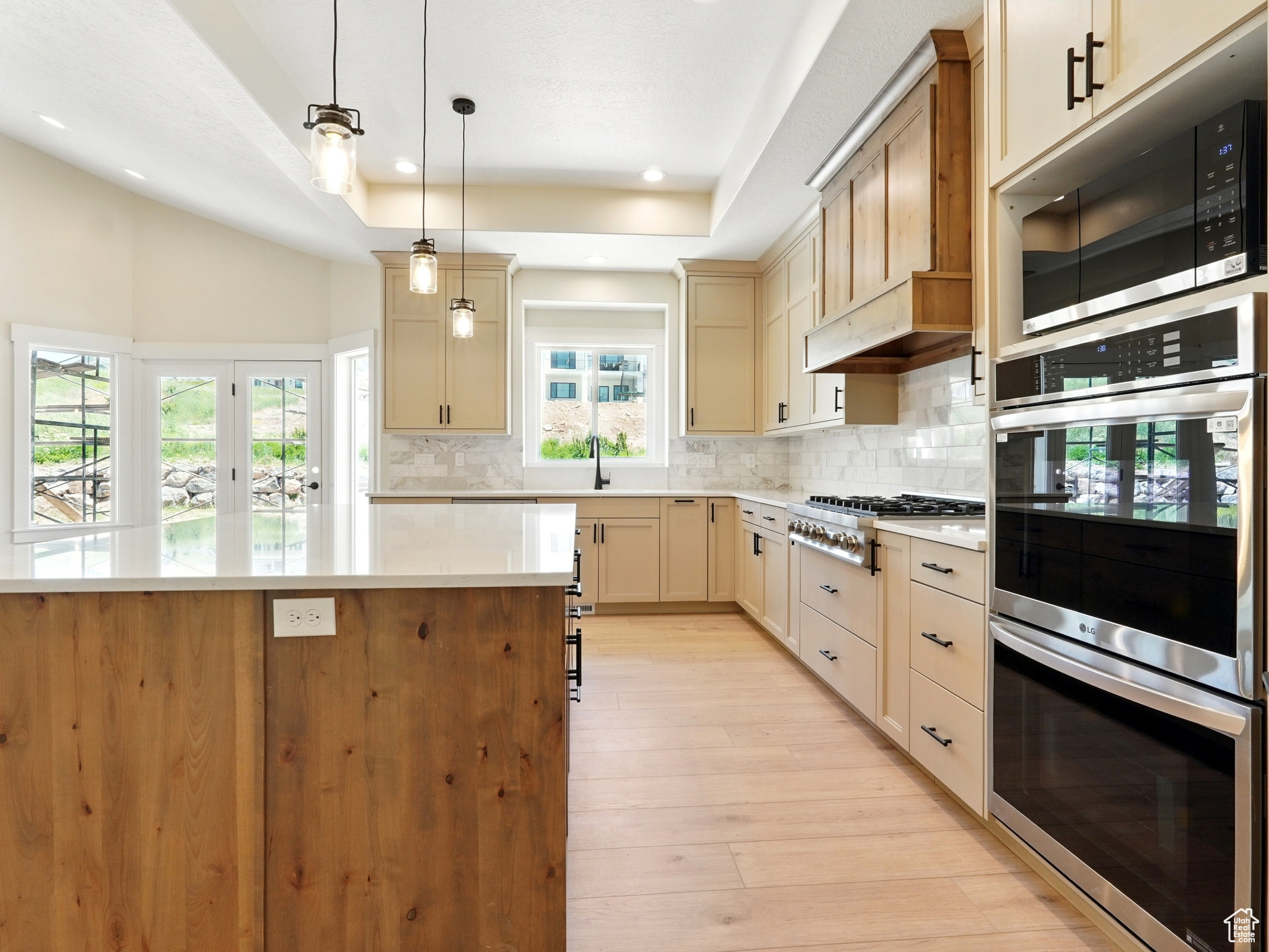 MOUNT PLEASANT - Residential