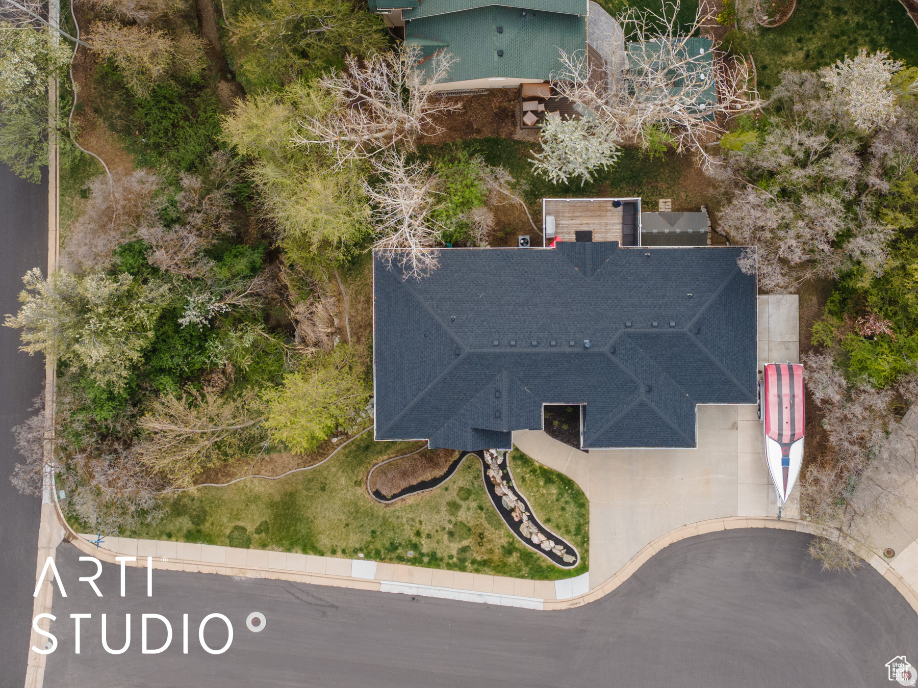 SLEEPY HOLLOW - Residential