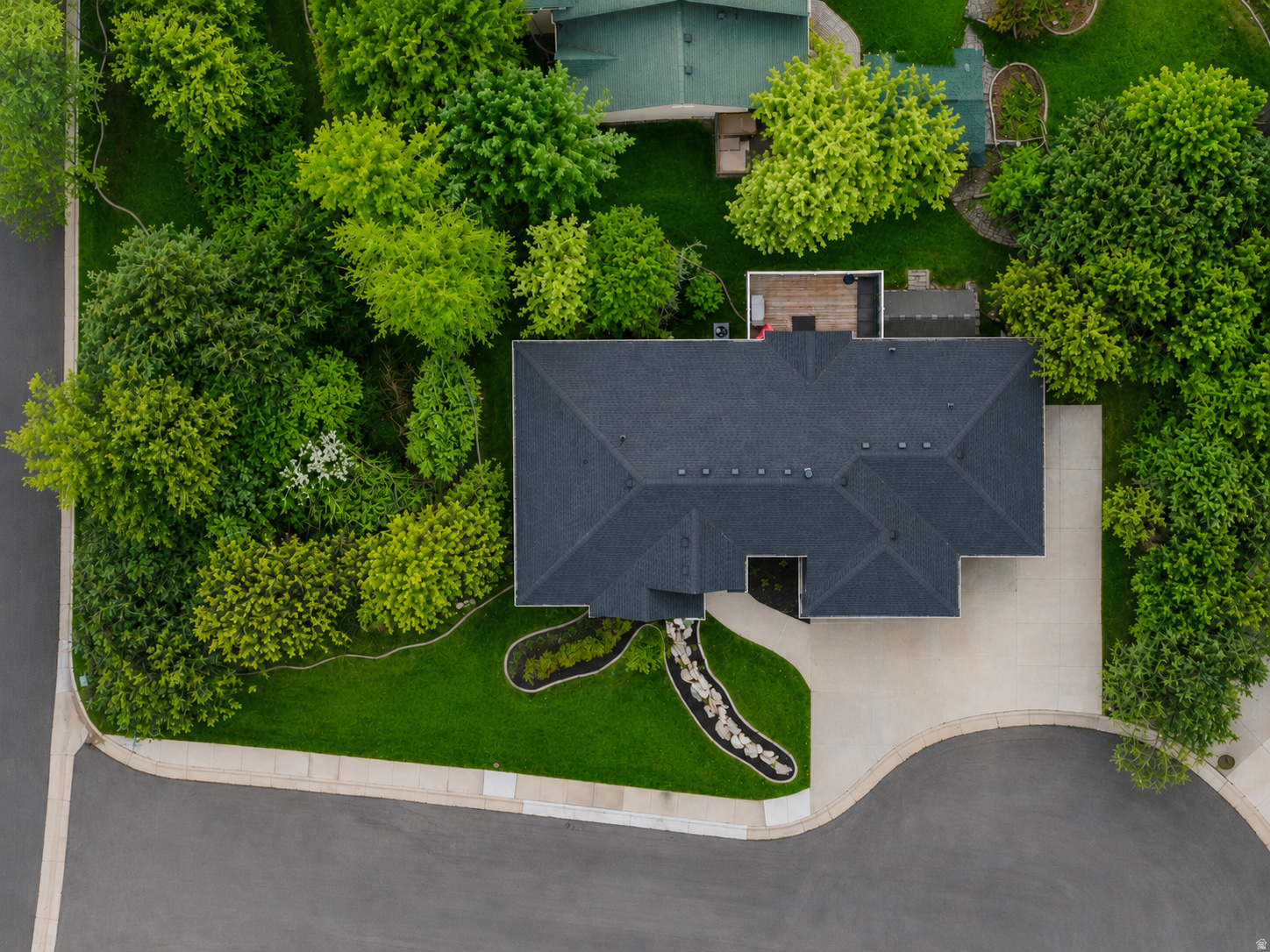 SLEEPY HOLLOW - Residential