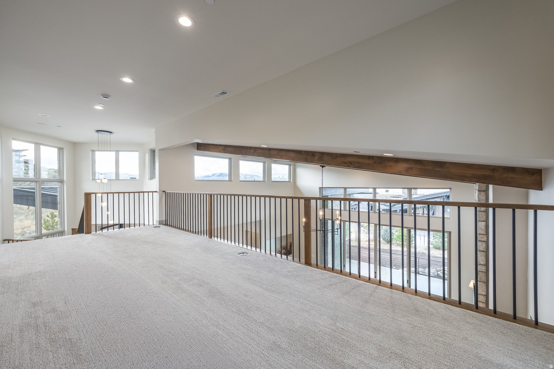 RED LEDGES - Residential