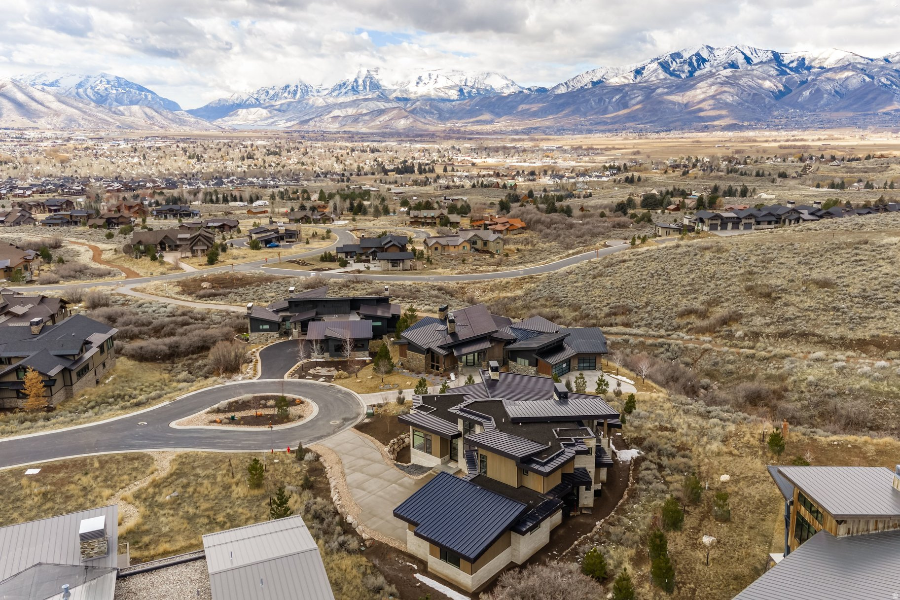 RED LEDGES - Residential