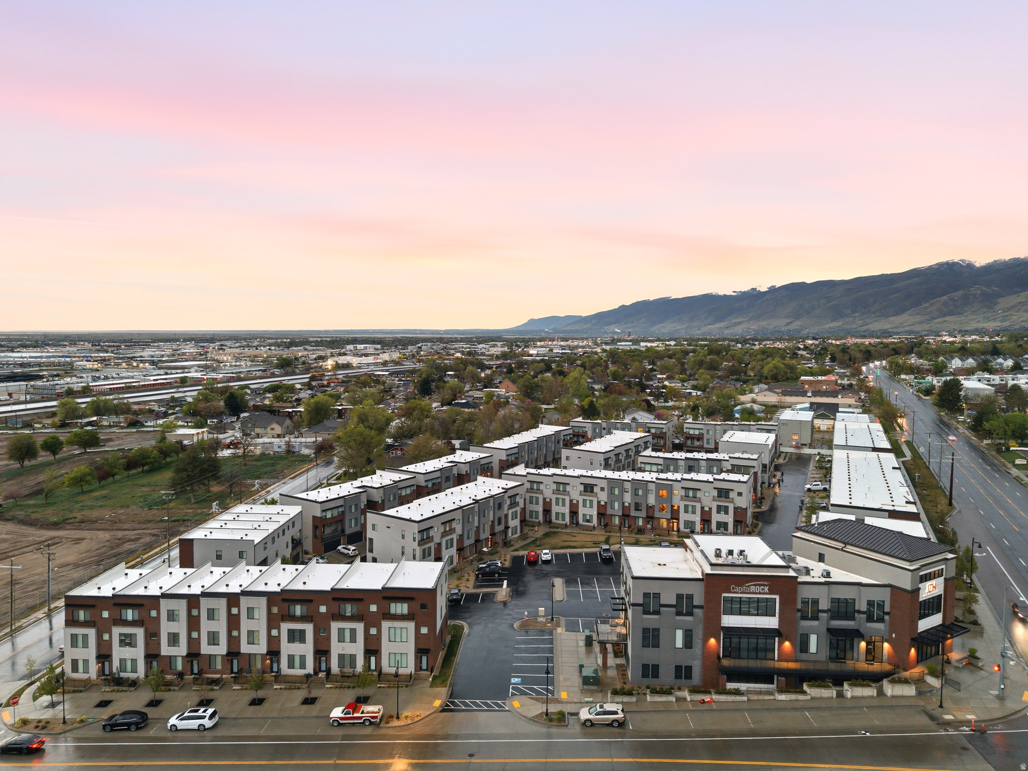 PARK LOFTS AT CITY - Residential