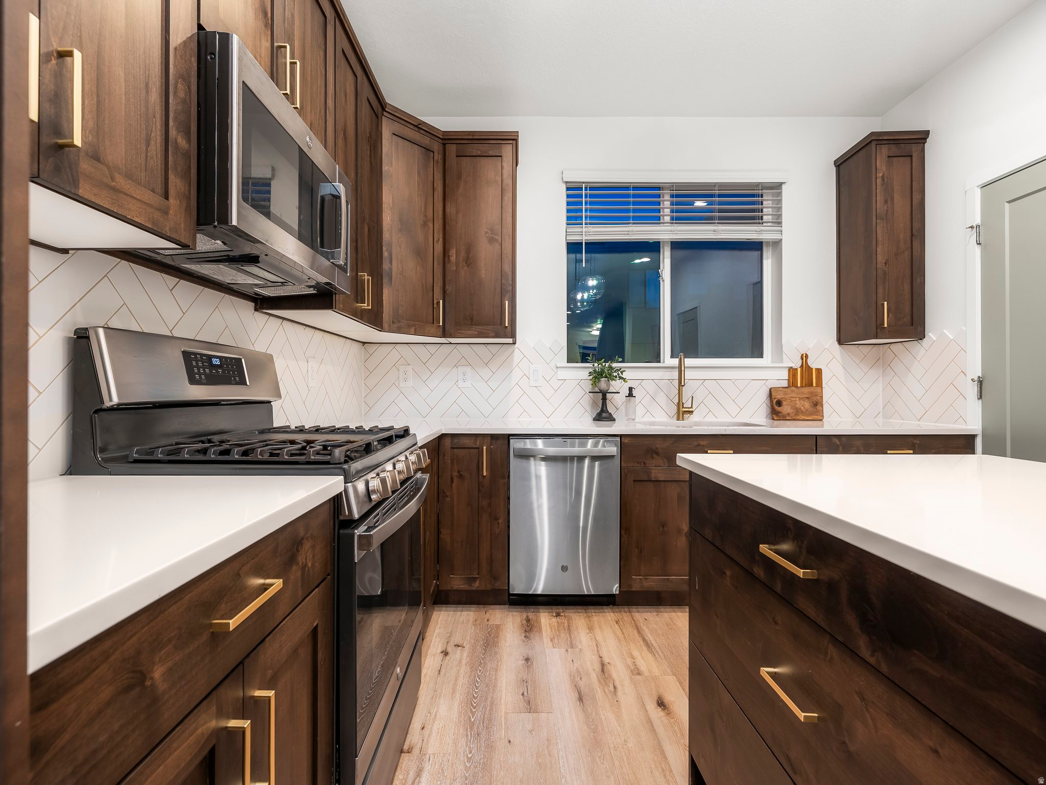 PARK LOFTS AT CITY - Residential
