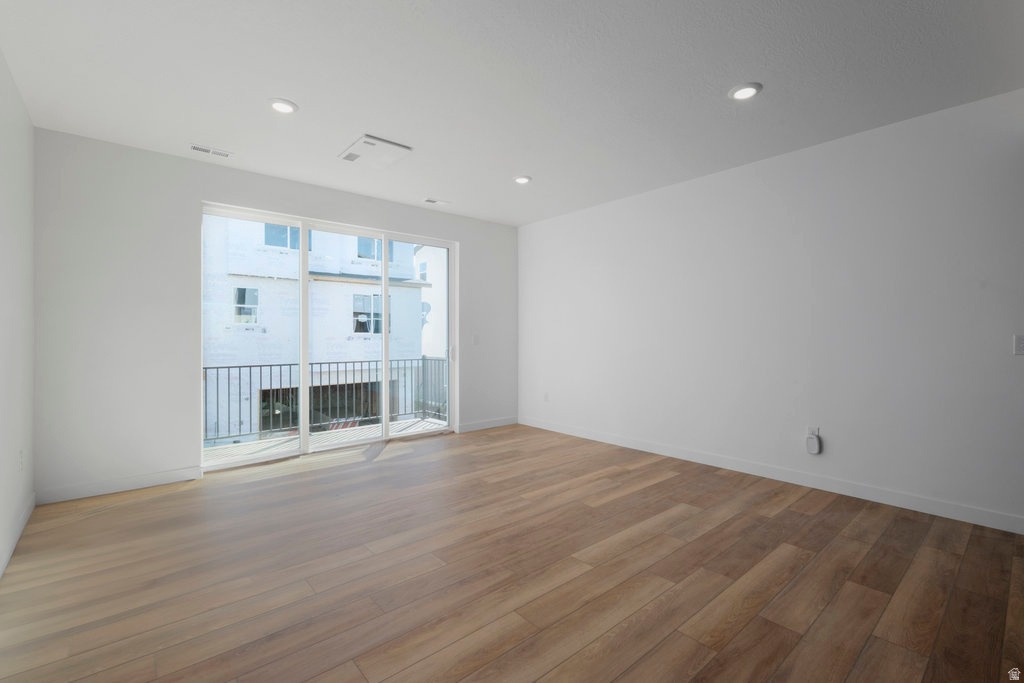 AXIS TOWNHOMES - Residential