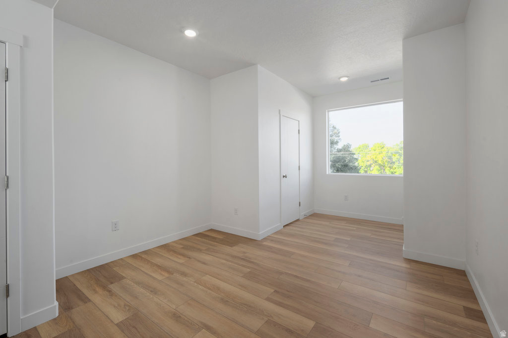 AXIS TOWNHOMES - Residential