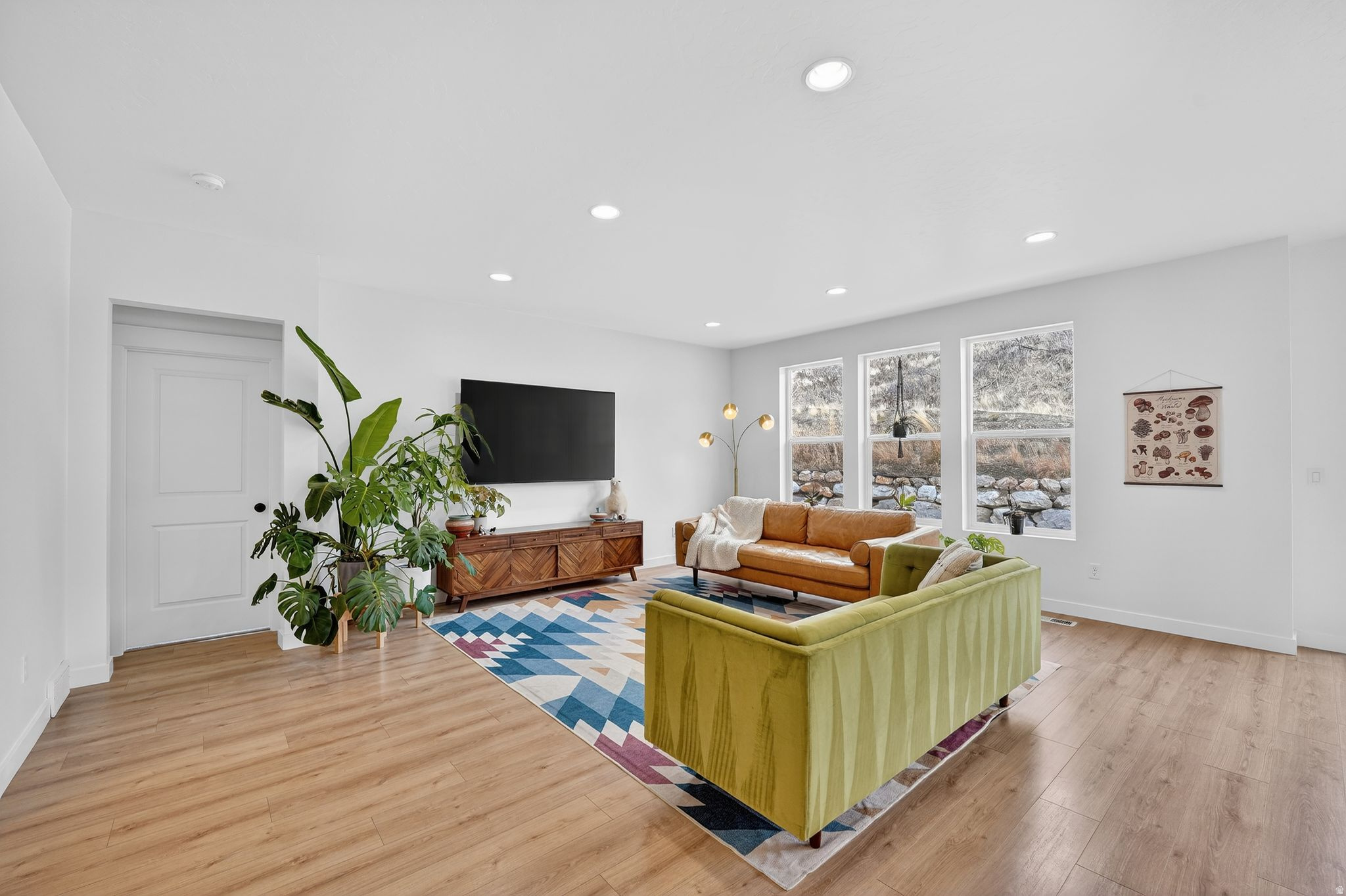 CANYON POINT - Residential