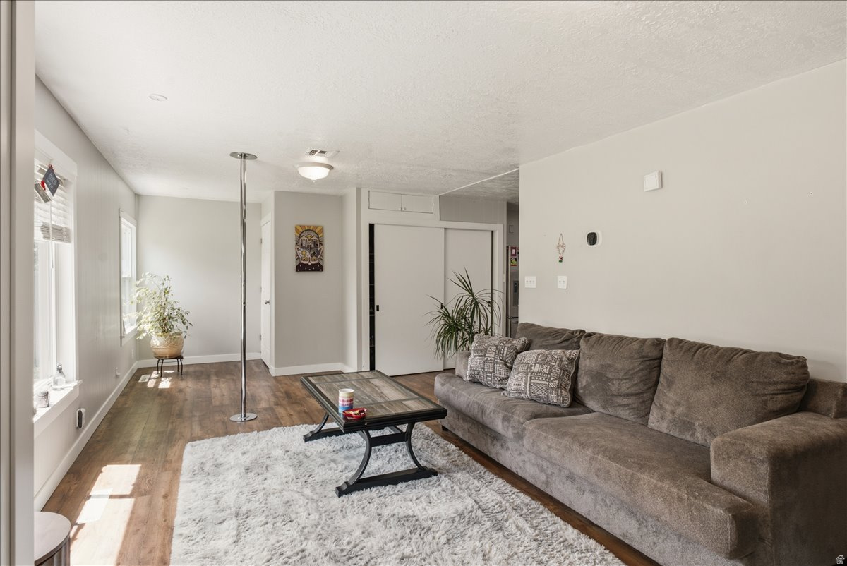BEL MAR ACRES - Residential