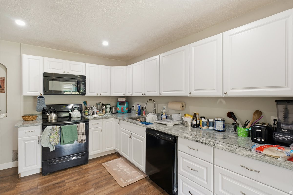 BEL MAR ACRES - Residential