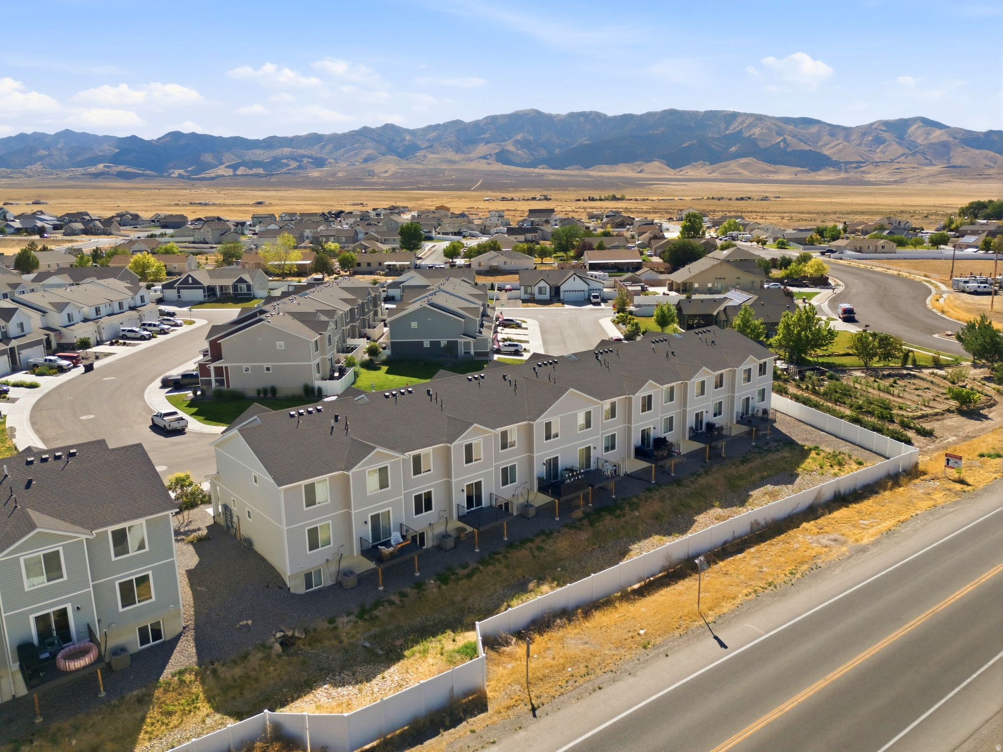 SUN SAGE MEADOWS SUBDIVISION - Residential