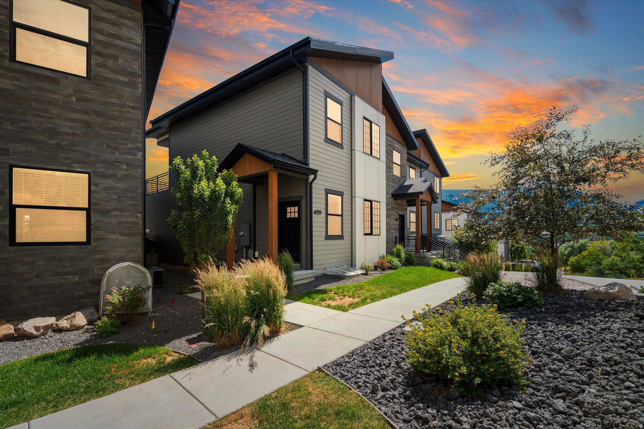 THE PEAKS - Residential