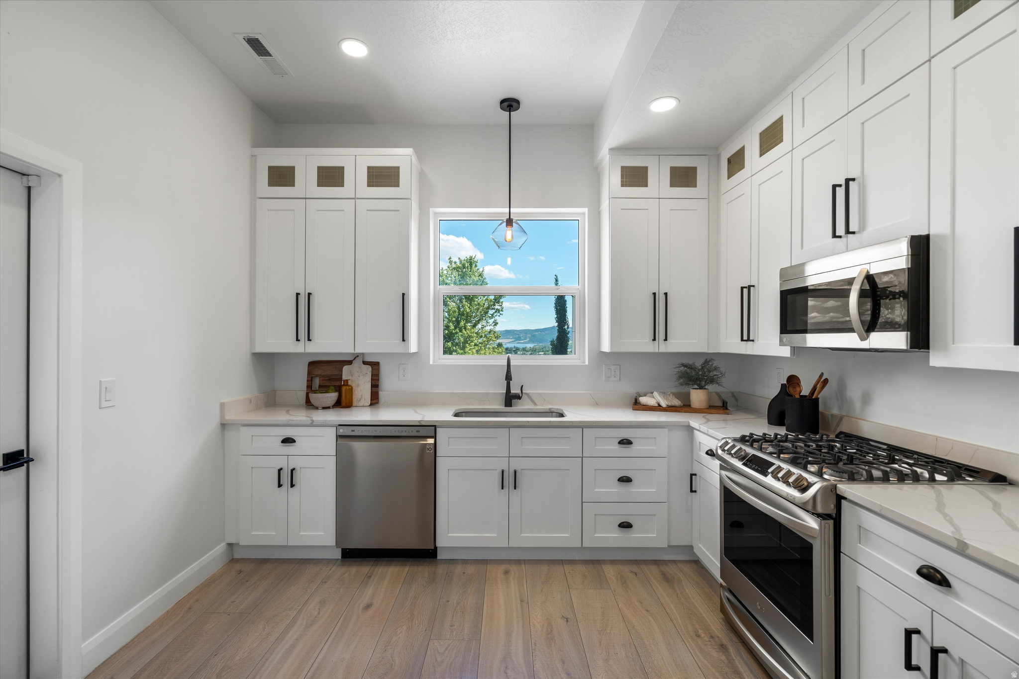 THE PEAKS - Residential