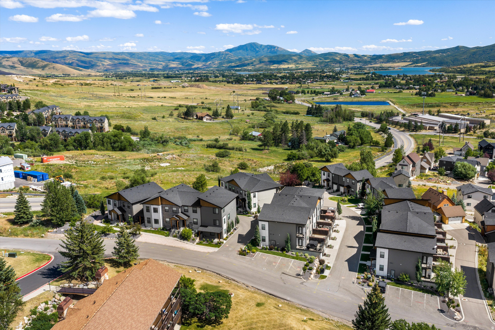 THE PEAKS - Residential