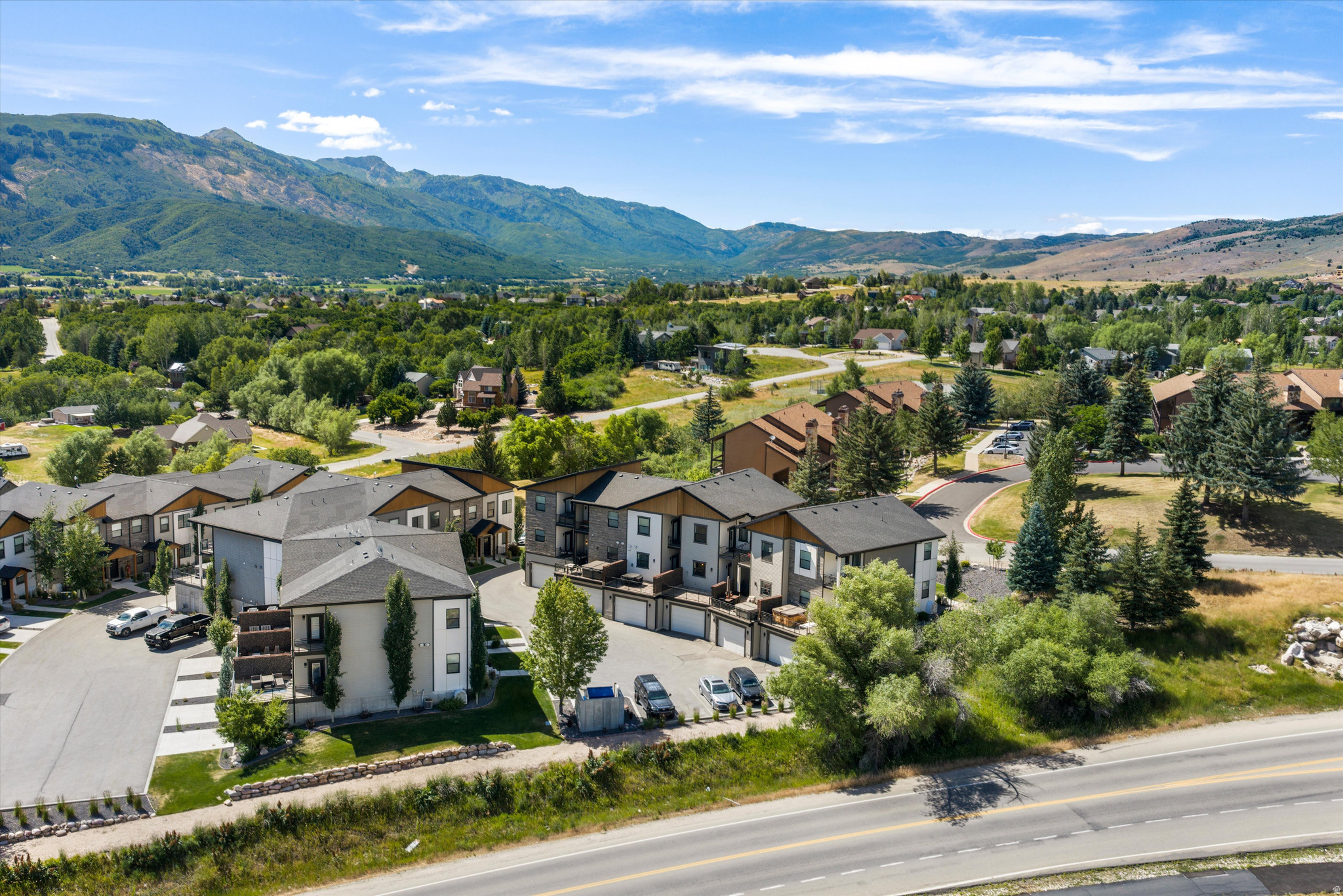 THE PEAKS - Residential