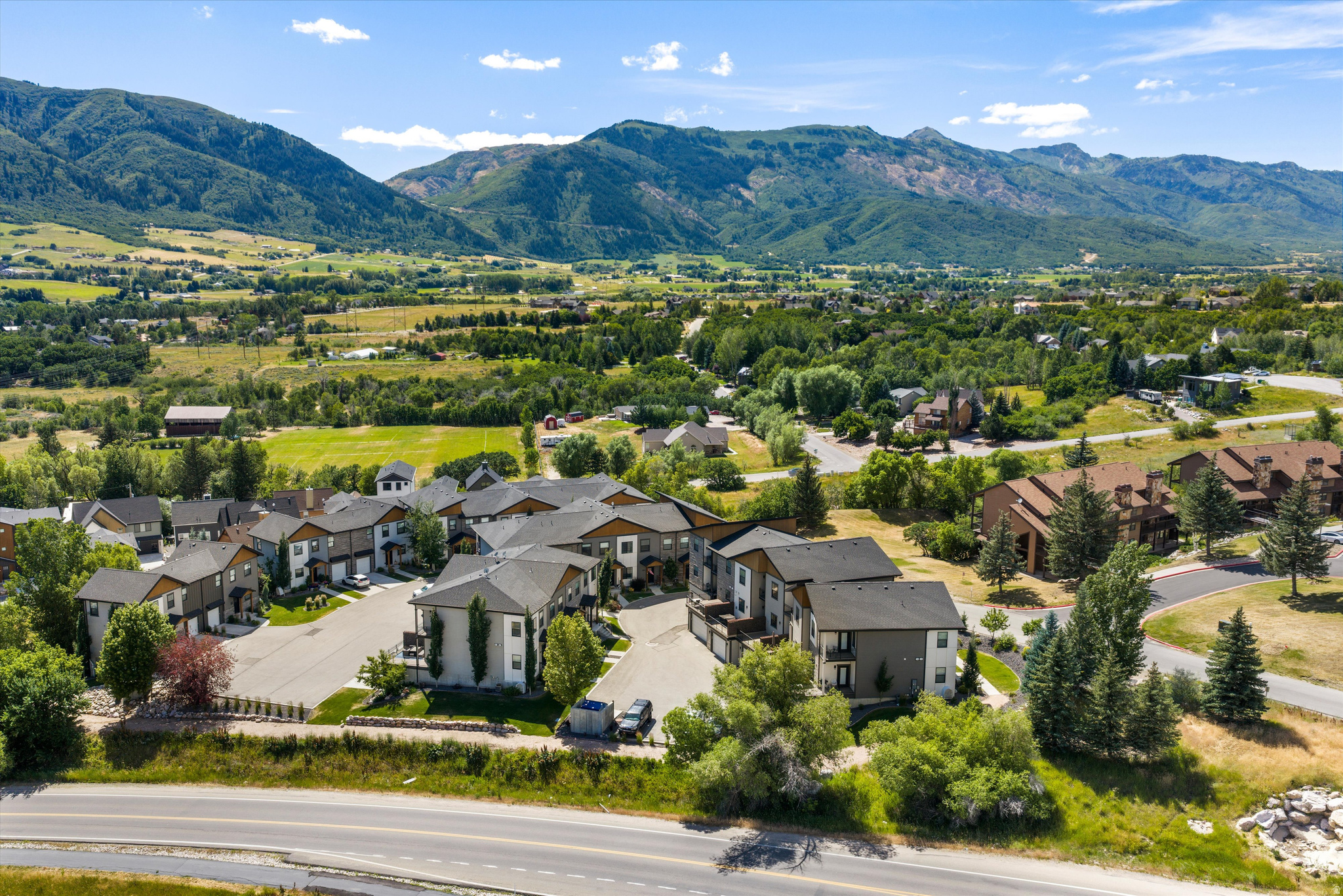 THE PEAKS - Residential
