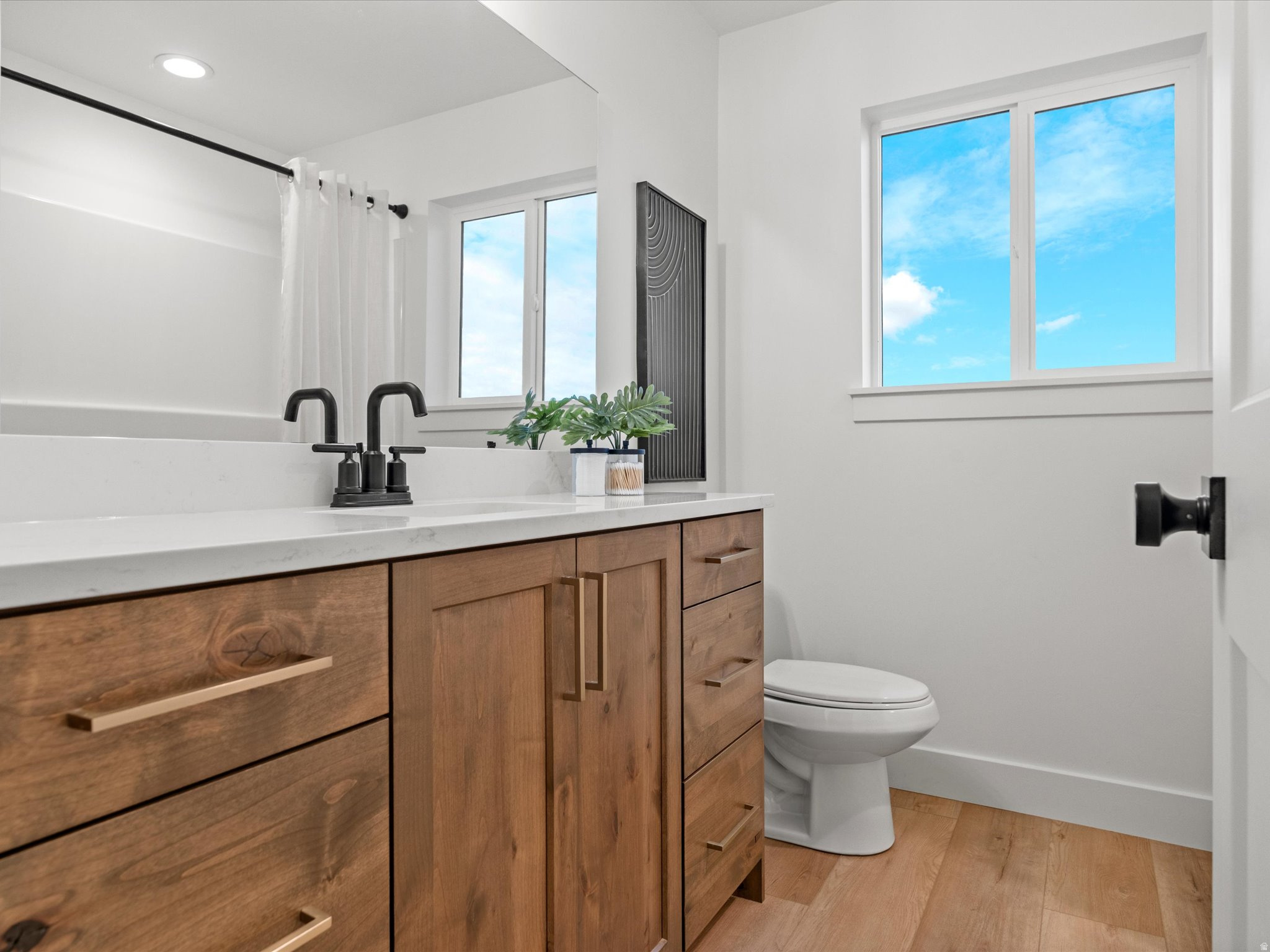 PERRY VIEW TOWNHOMES - Residential