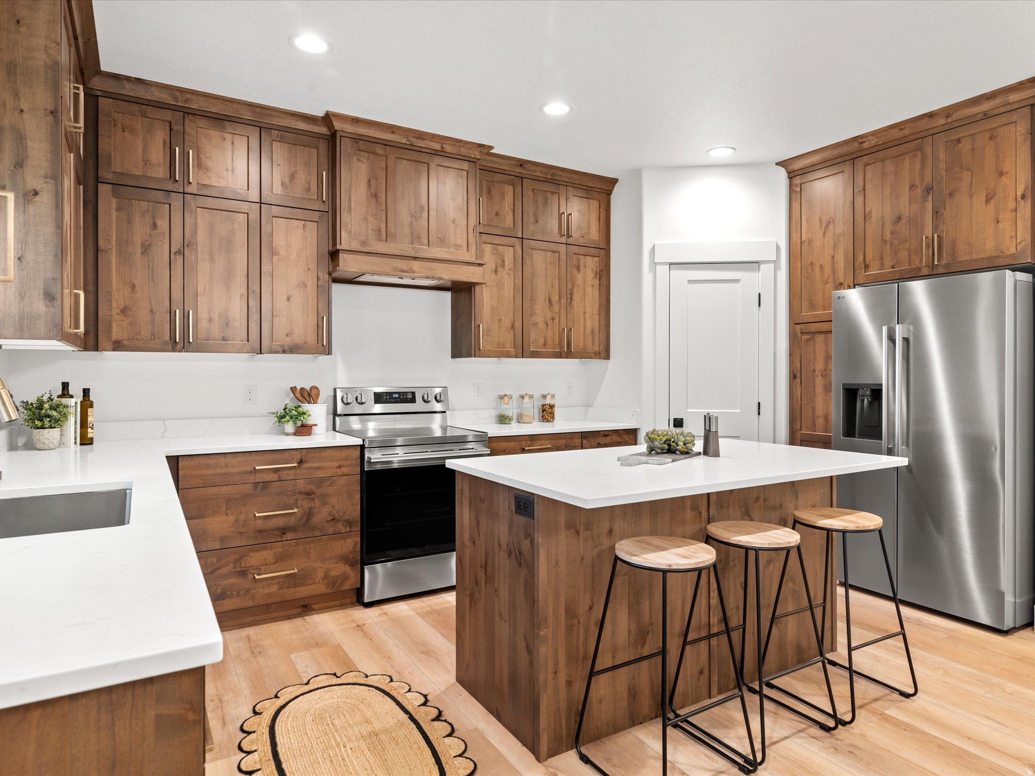 PERRY VIEW TOWNHOMES - Residential