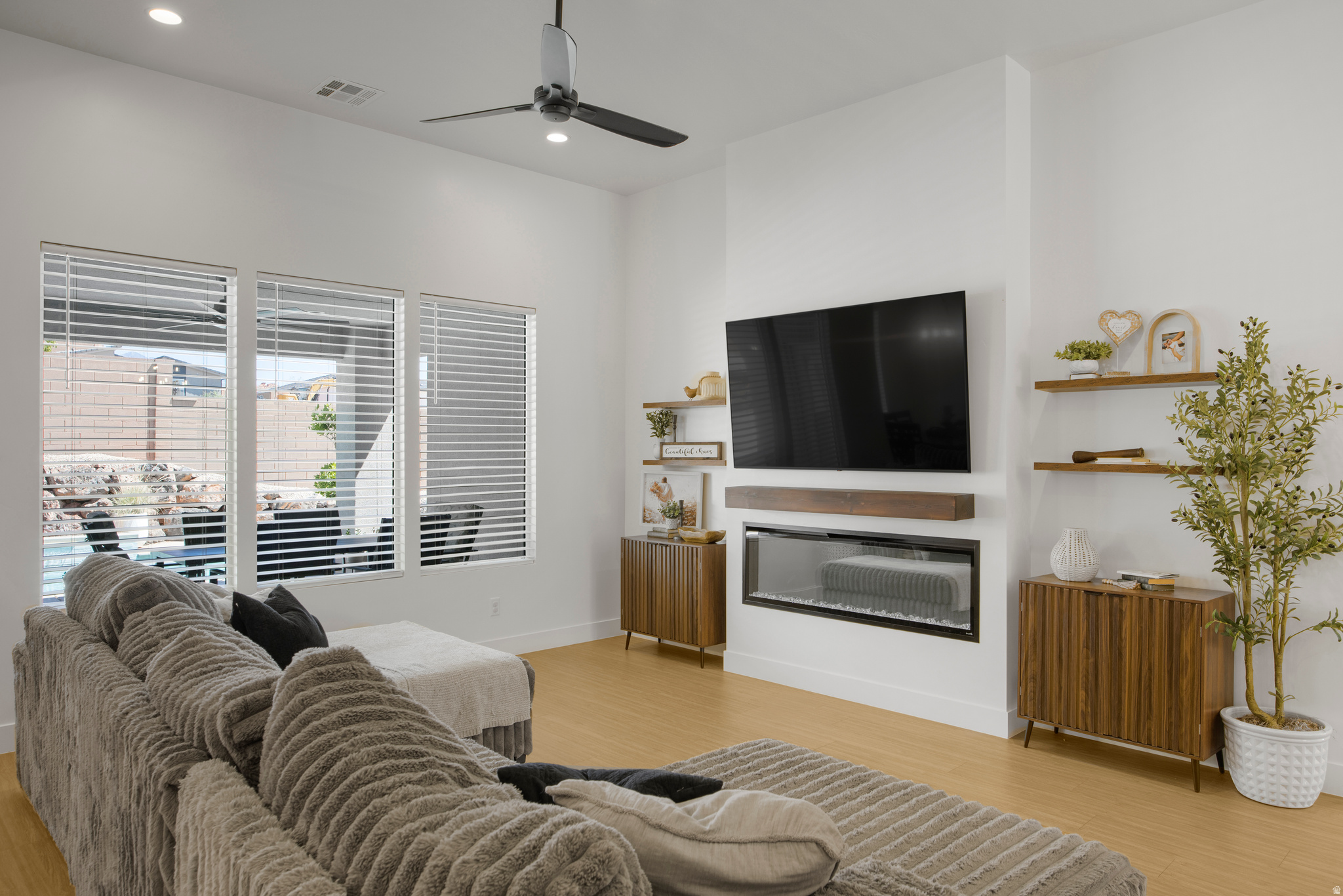 ESTATES AT BURKE SPRINGS 2 - Residential