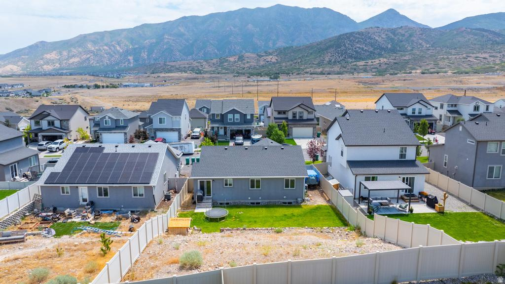THE HILLS - Residential