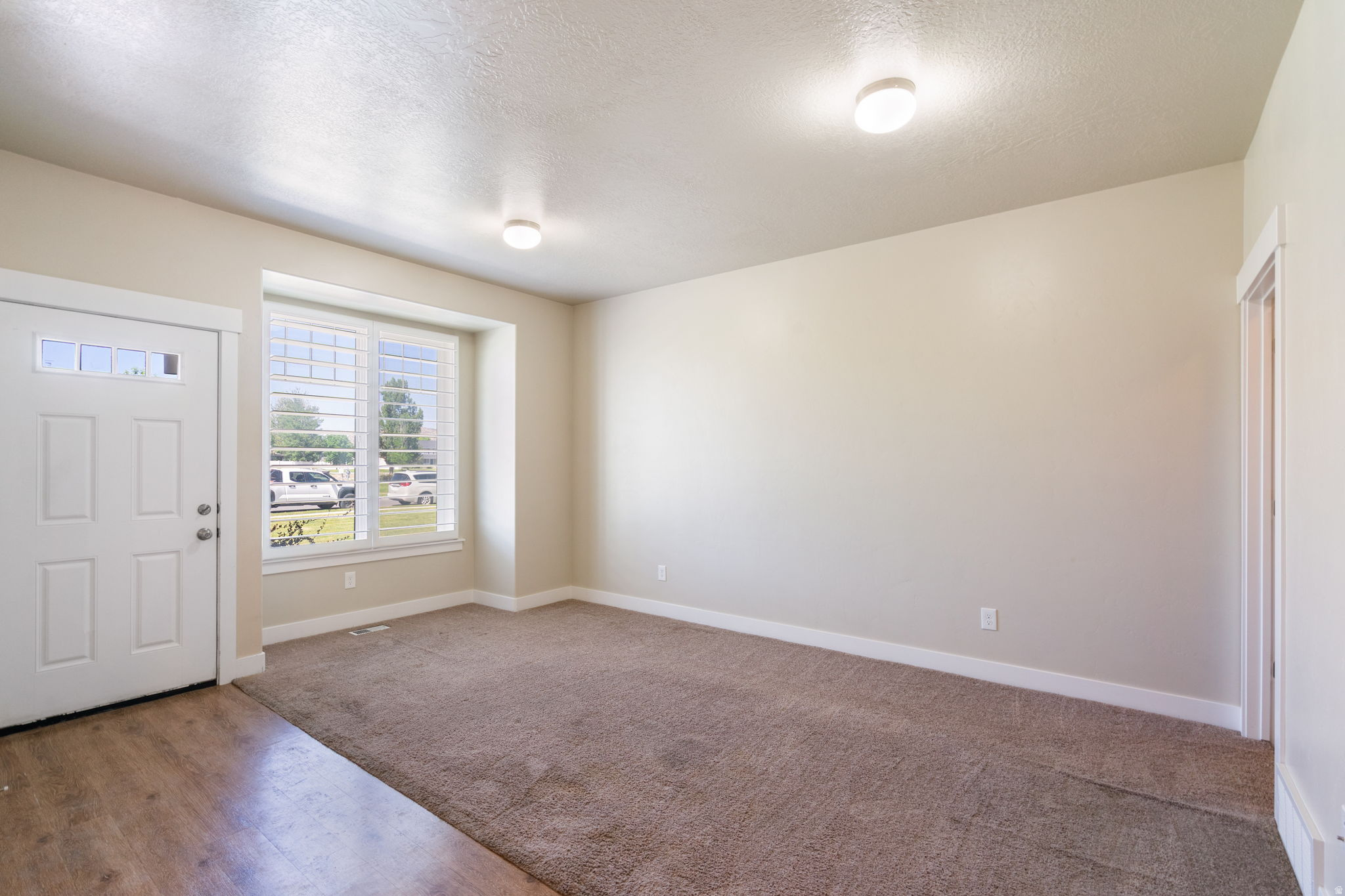 EAGLE POINT - Residential