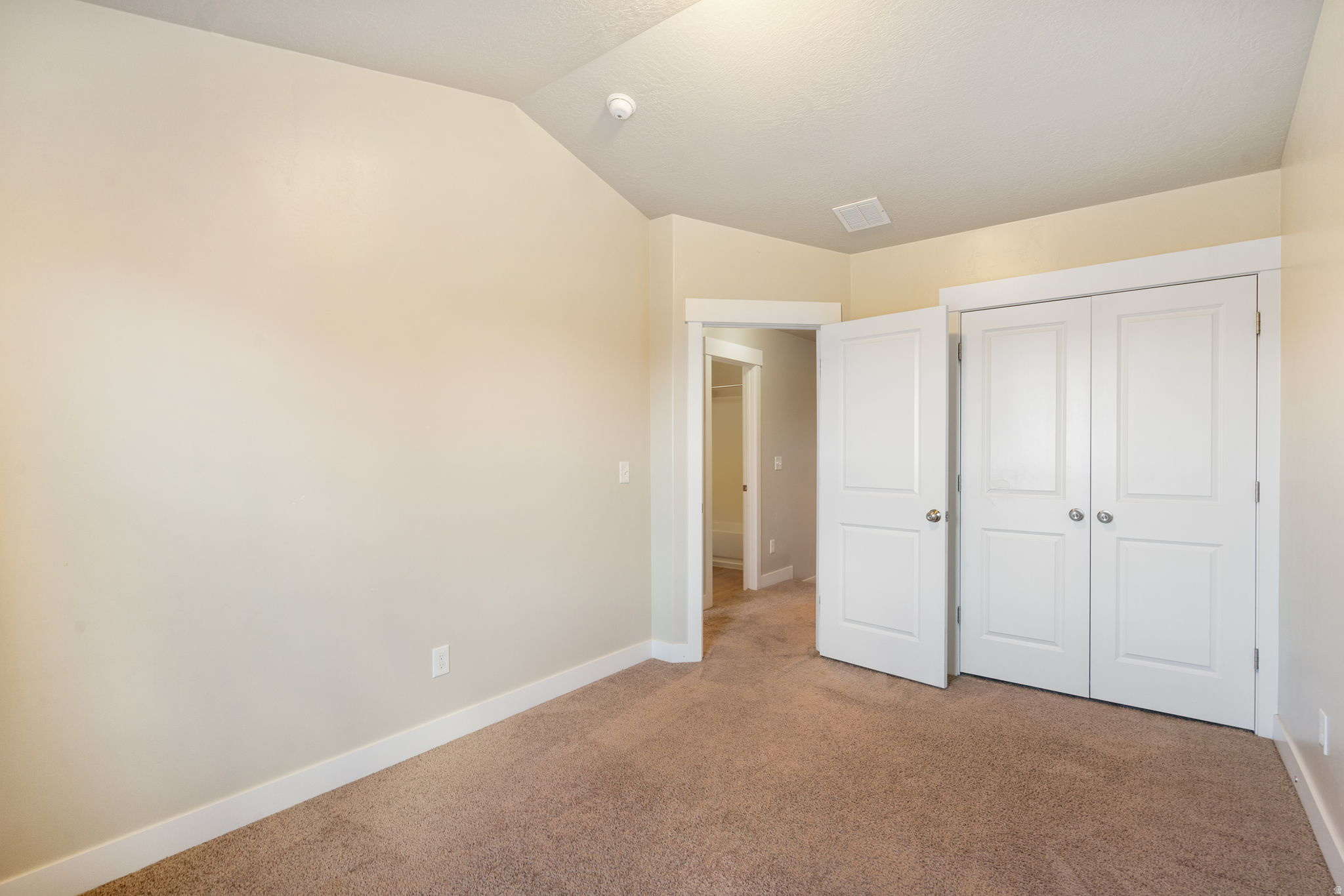 EAGLE POINT - Residential