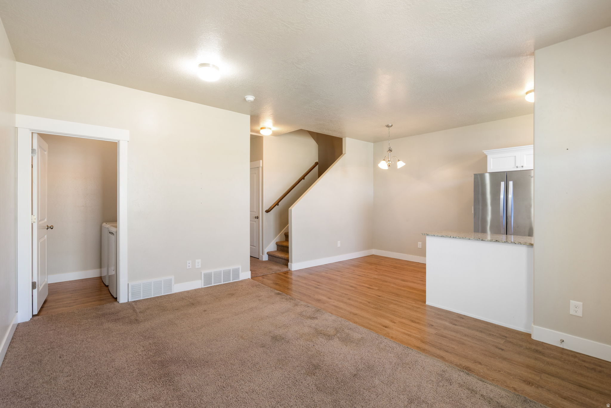 EAGLE POINT - Residential