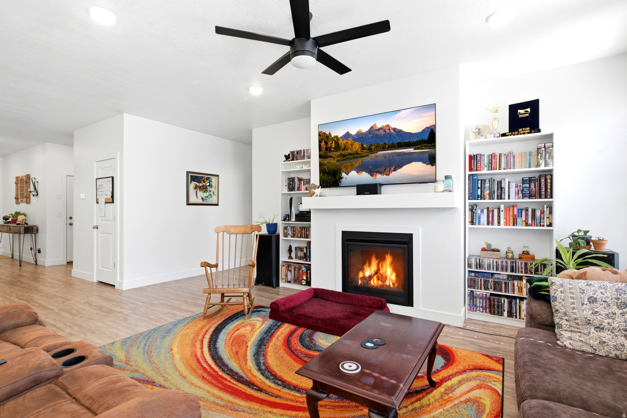 EDGEWATER PARK - Residential