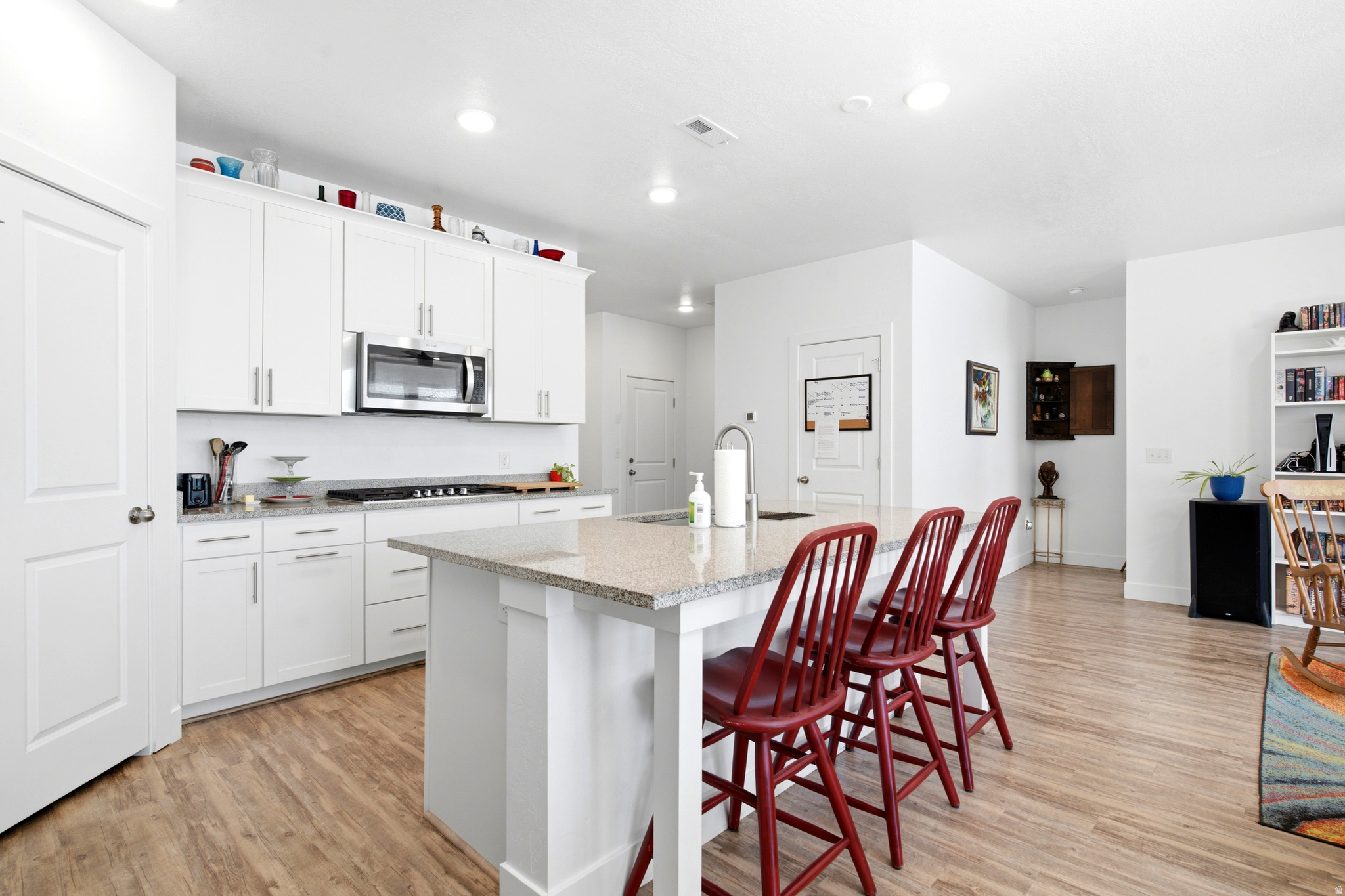 EDGEWATER PARK - Residential