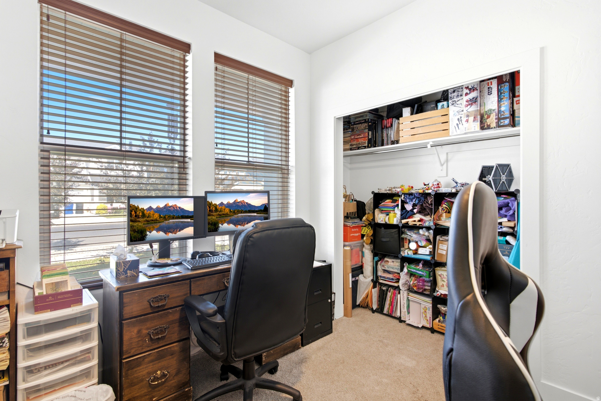 EDGEWATER PARK - Residential