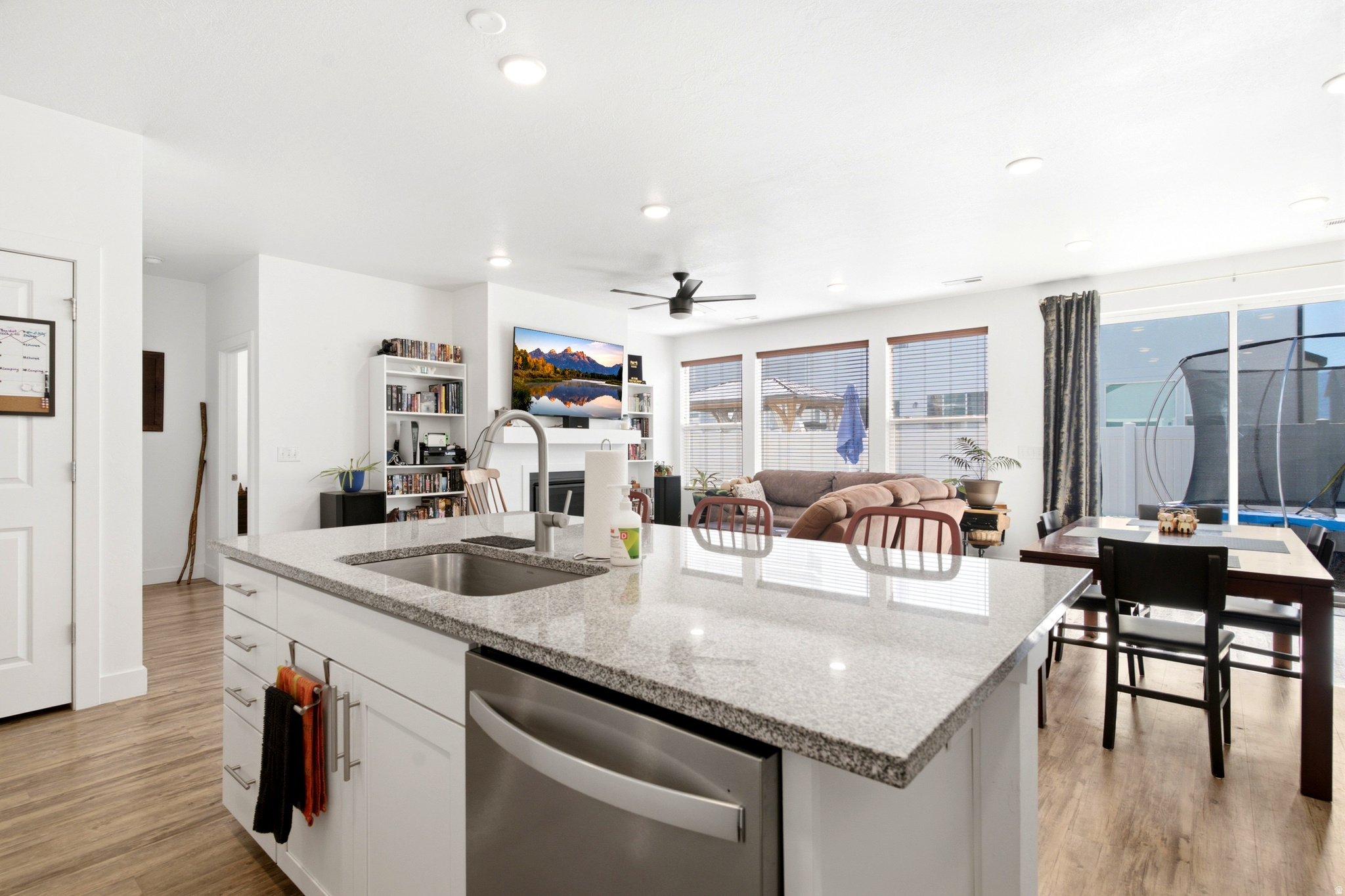 EDGEWATER PARK - Residential