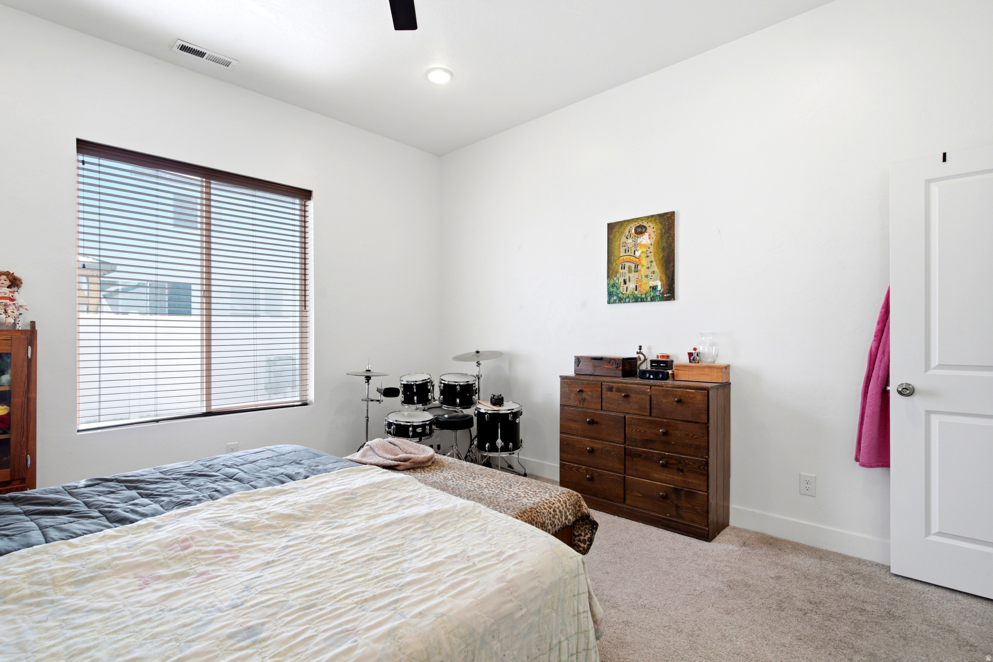 EDGEWATER PARK - Residential
