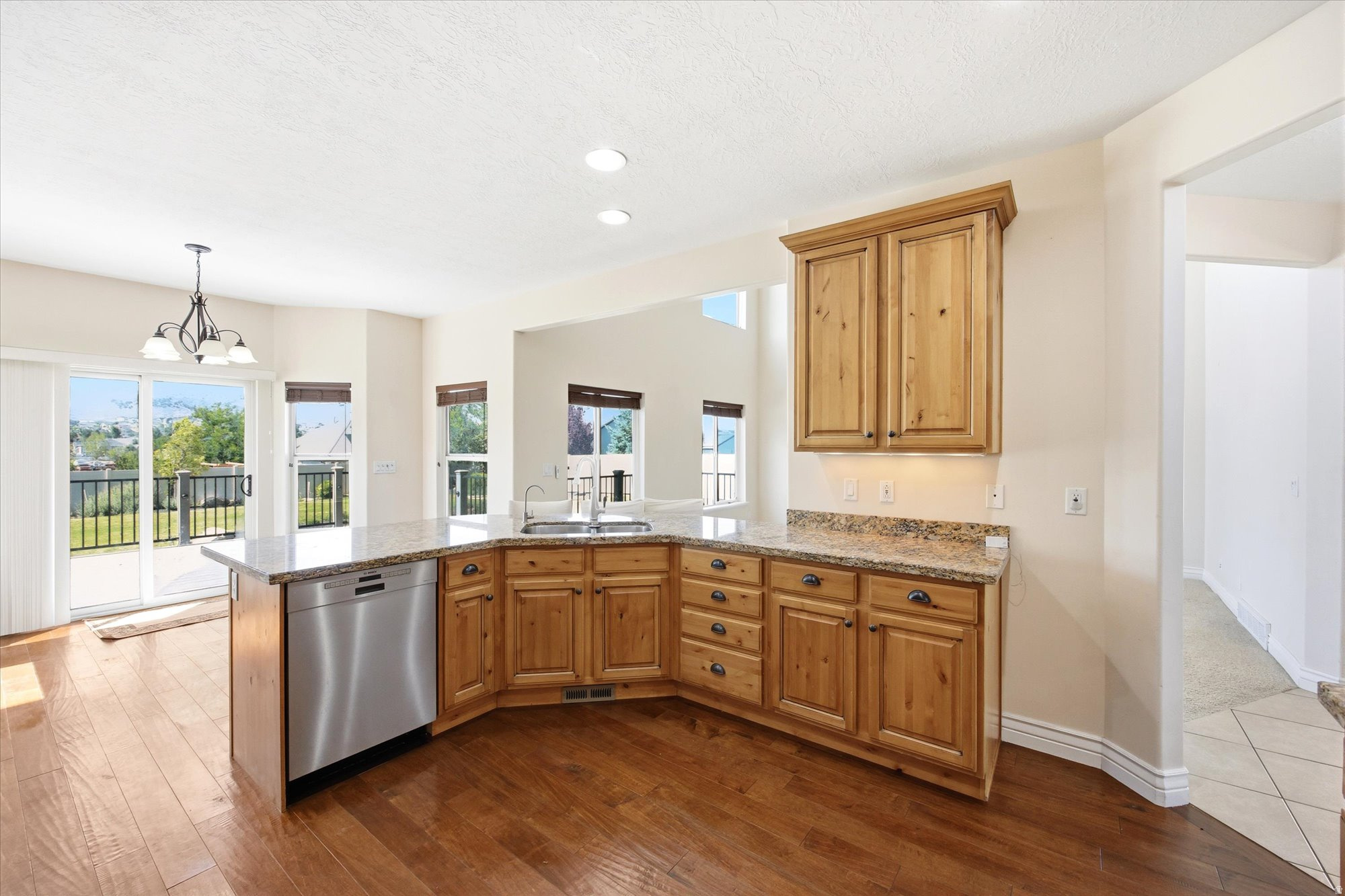 WESTVIEW HEIGHTS - Residential