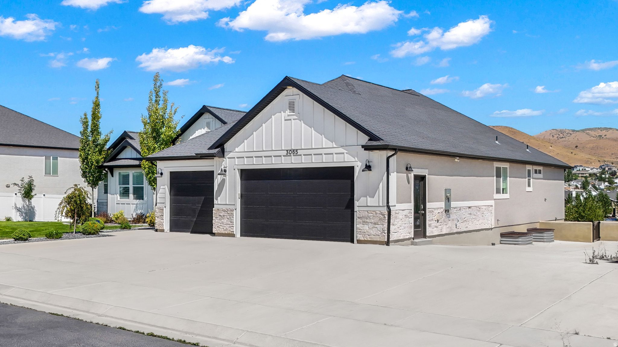 LAKE VIEW ESTATE - Residential