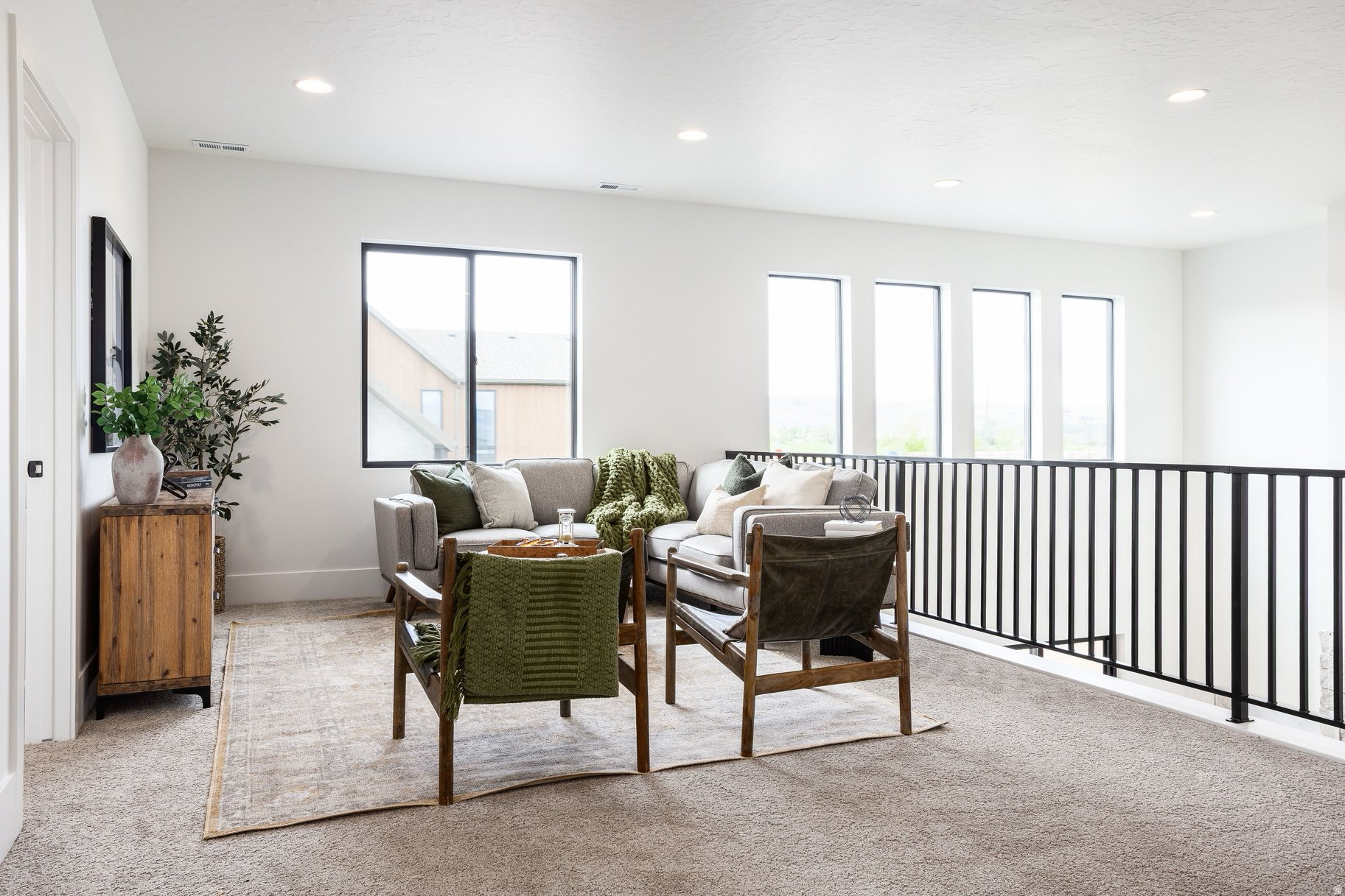 FRONTIER ACRES - Residential