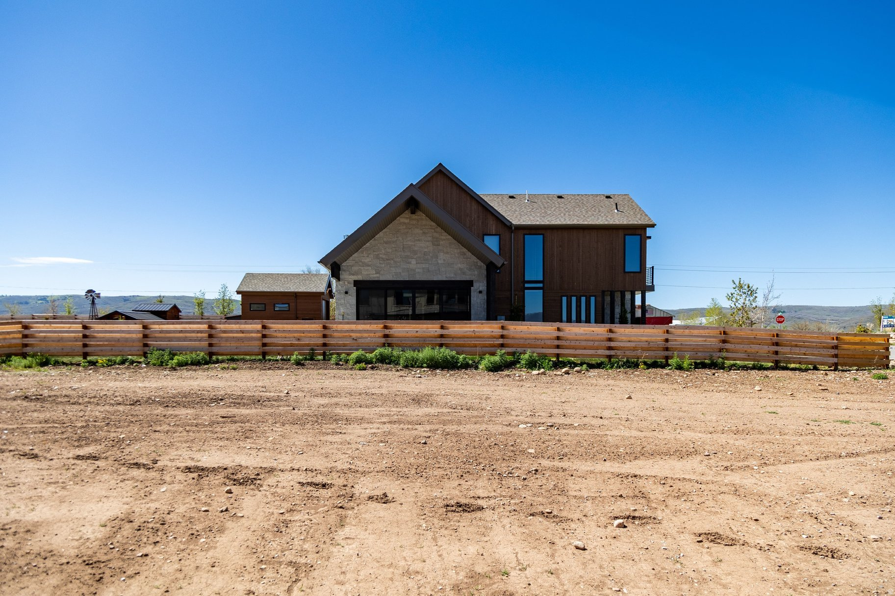 FRONTIER ACRES - Residential