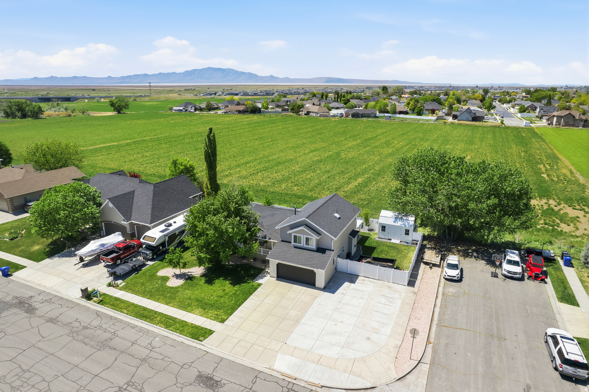 SUNSET FARMS ESTATE - Residential