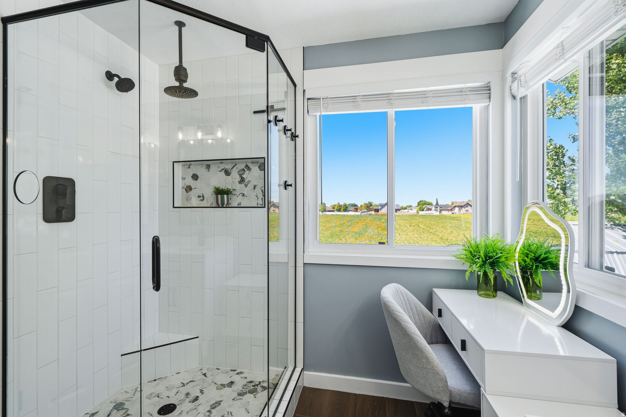 SUNSET FARMS ESTATE - Residential