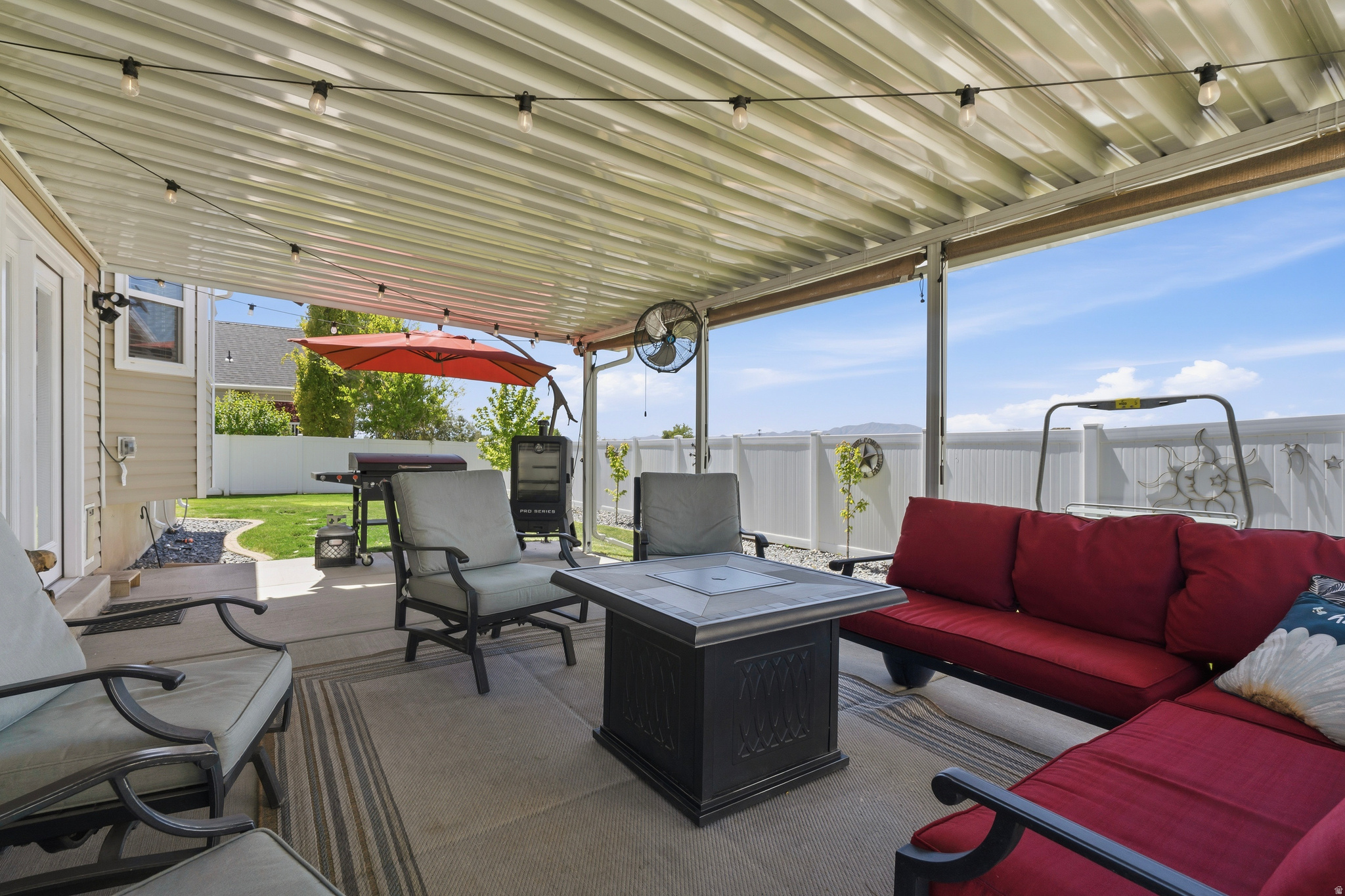 SUNSET FARMS ESTATE - Residential