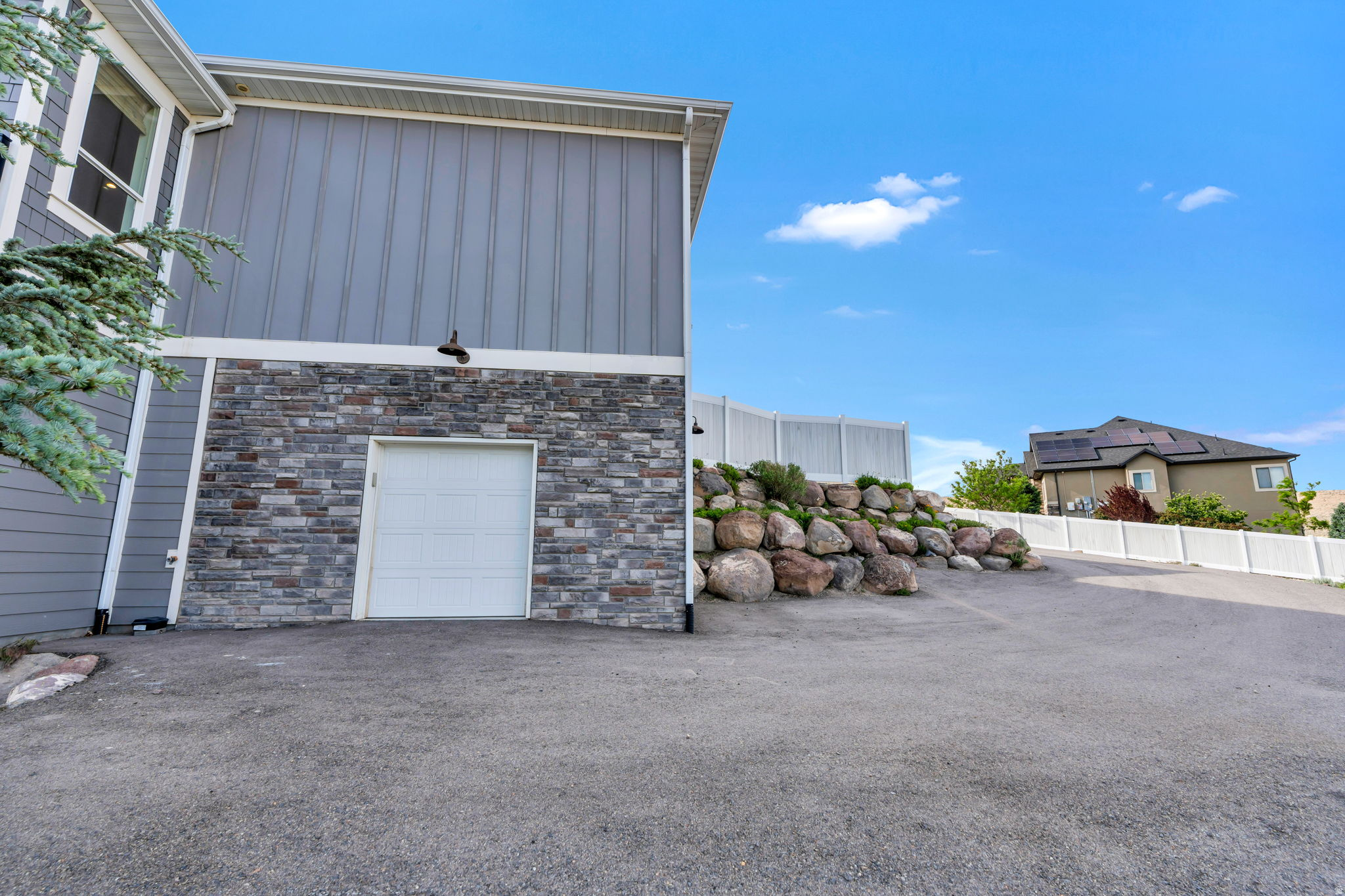 MEADOW RANCH - Residential