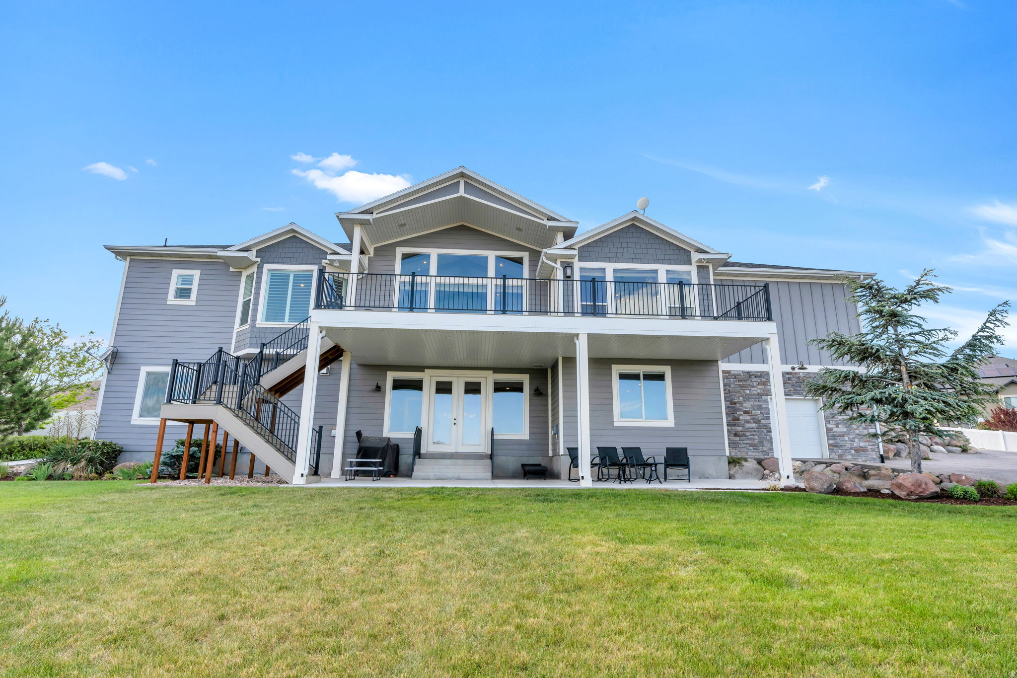 MEADOW RANCH - Residential