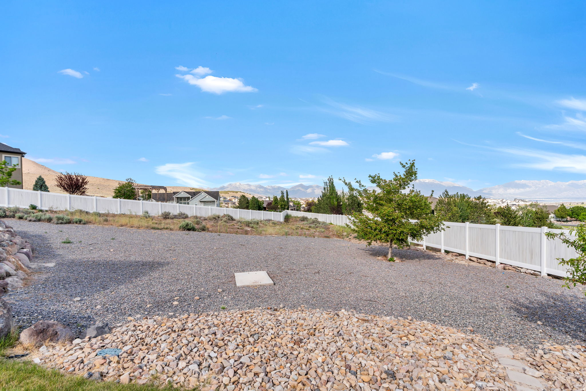 MEADOW RANCH - Residential