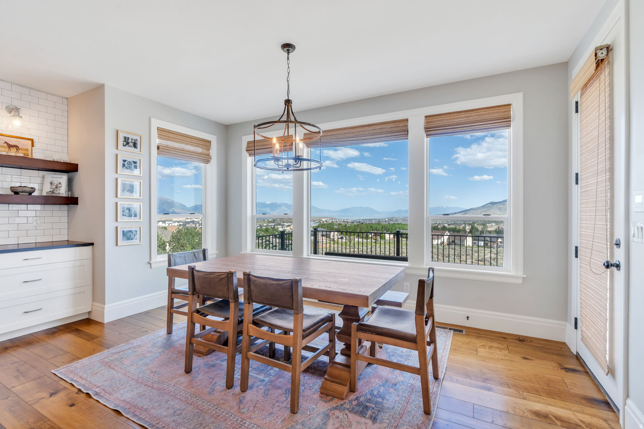 MEADOW RANCH - Residential