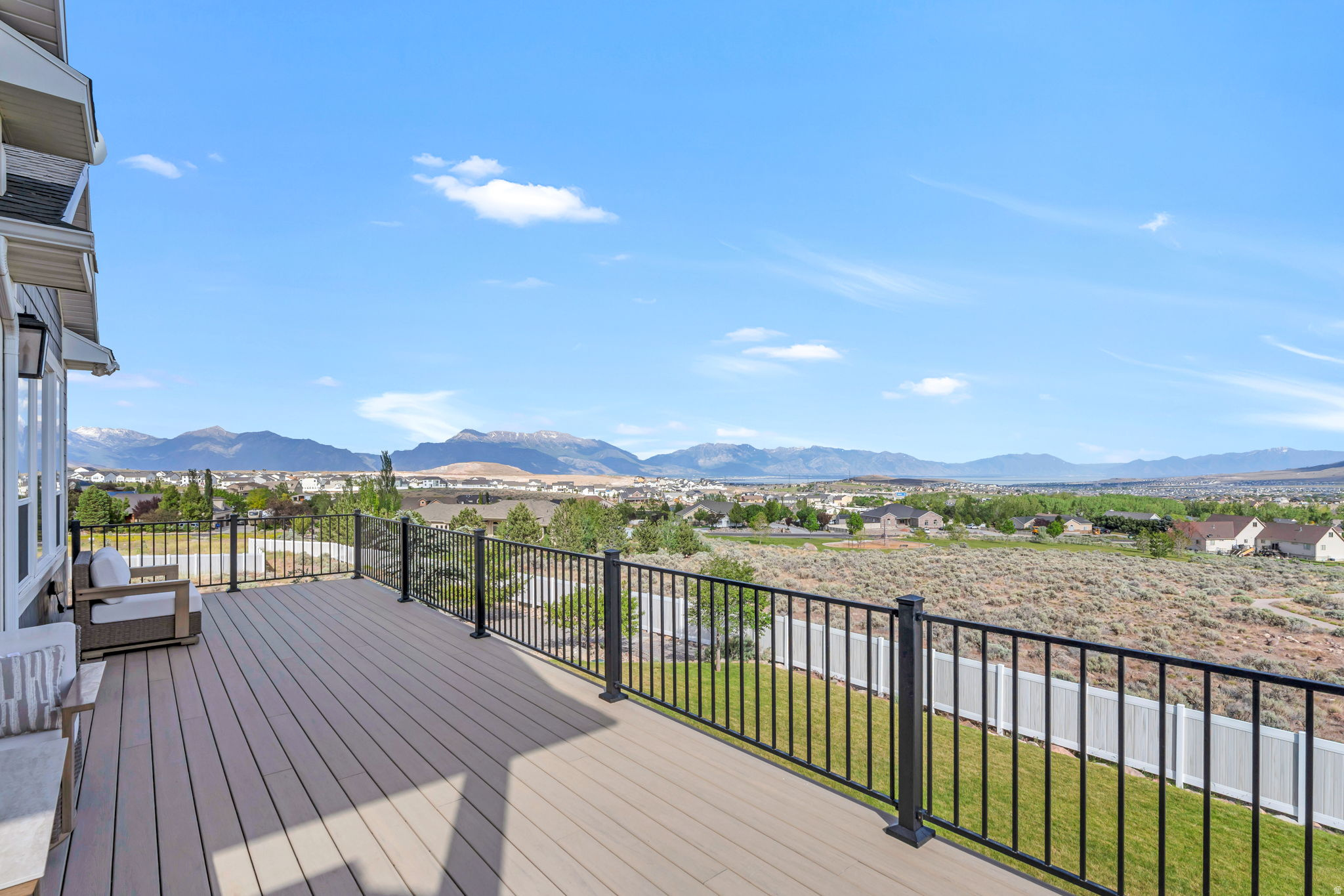 MEADOW RANCH - Residential