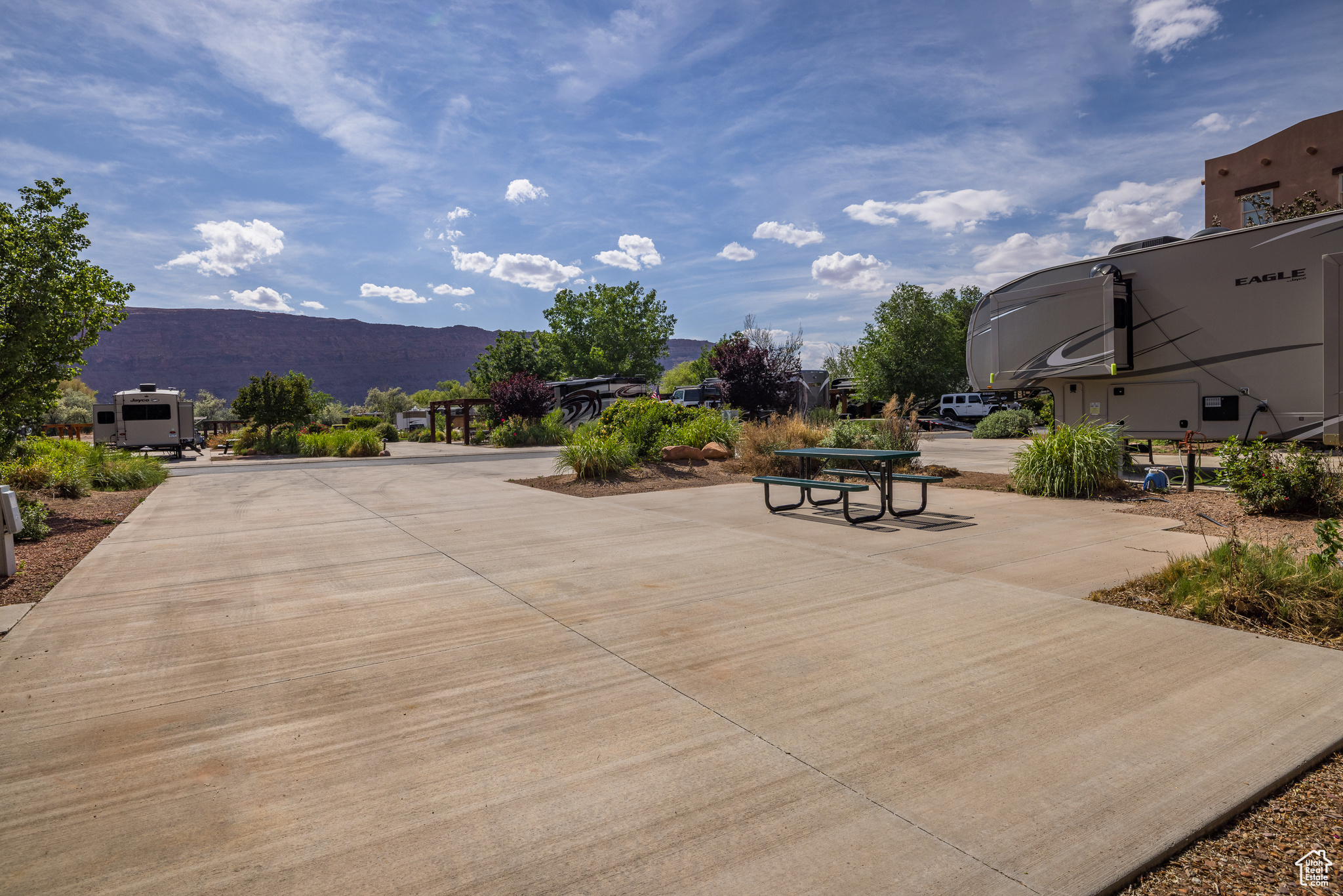 PORTAL RV RESORT - Land