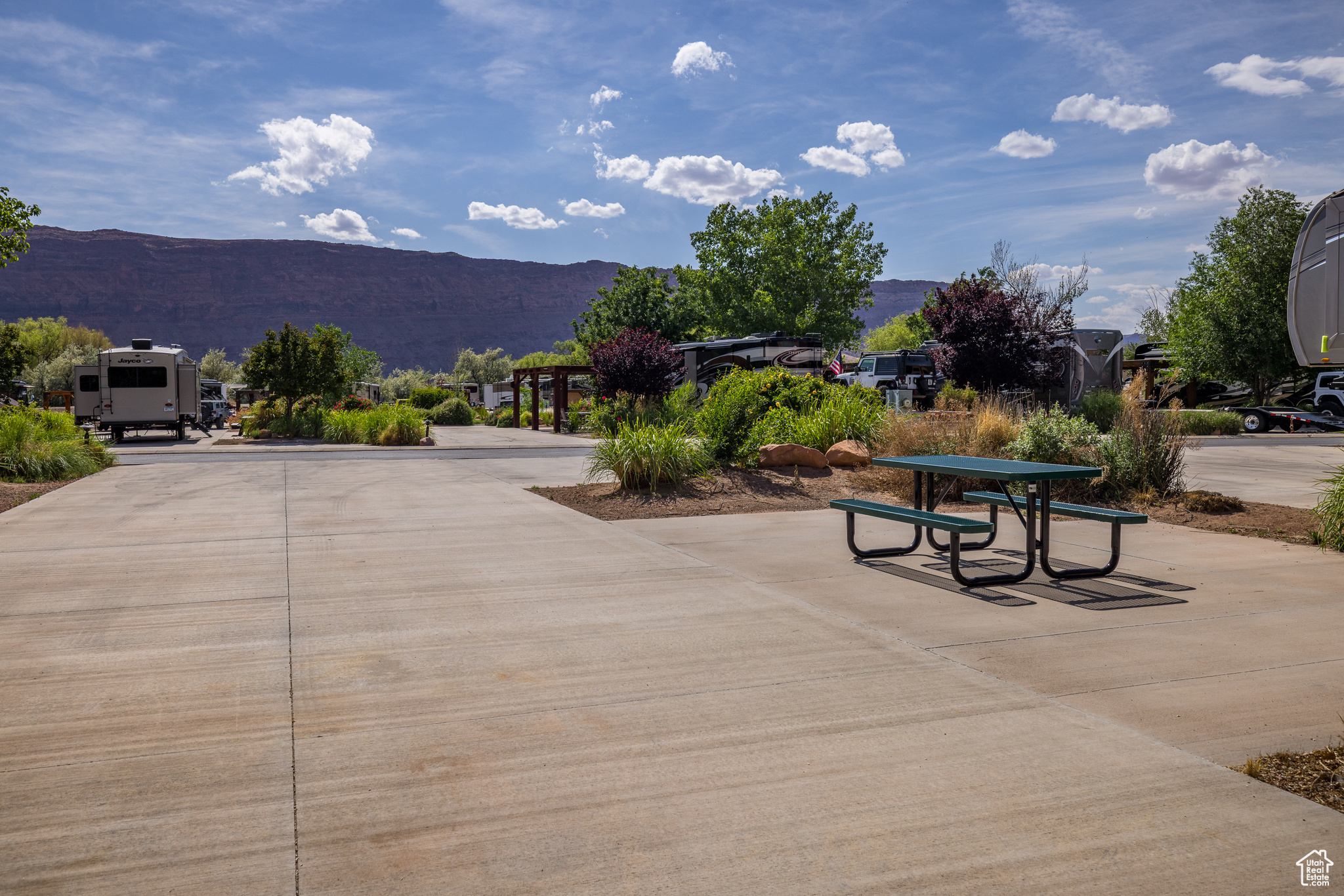 PORTAL RV RESORT - Land
